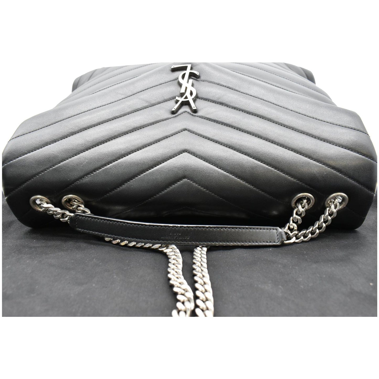 YVES SAINT LAURENT Large Loulou Matelasse Leather Chain Shoulder Bag Black