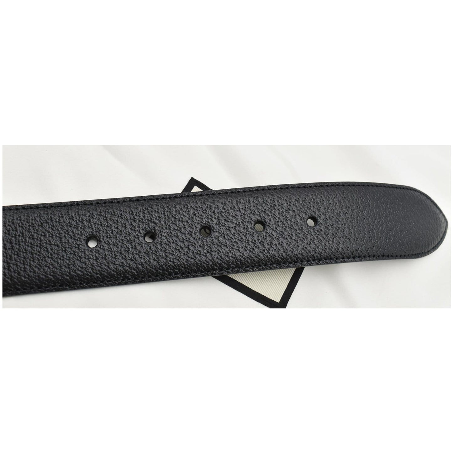 GUCCI Leather Belt Black 573325 Size 95 38