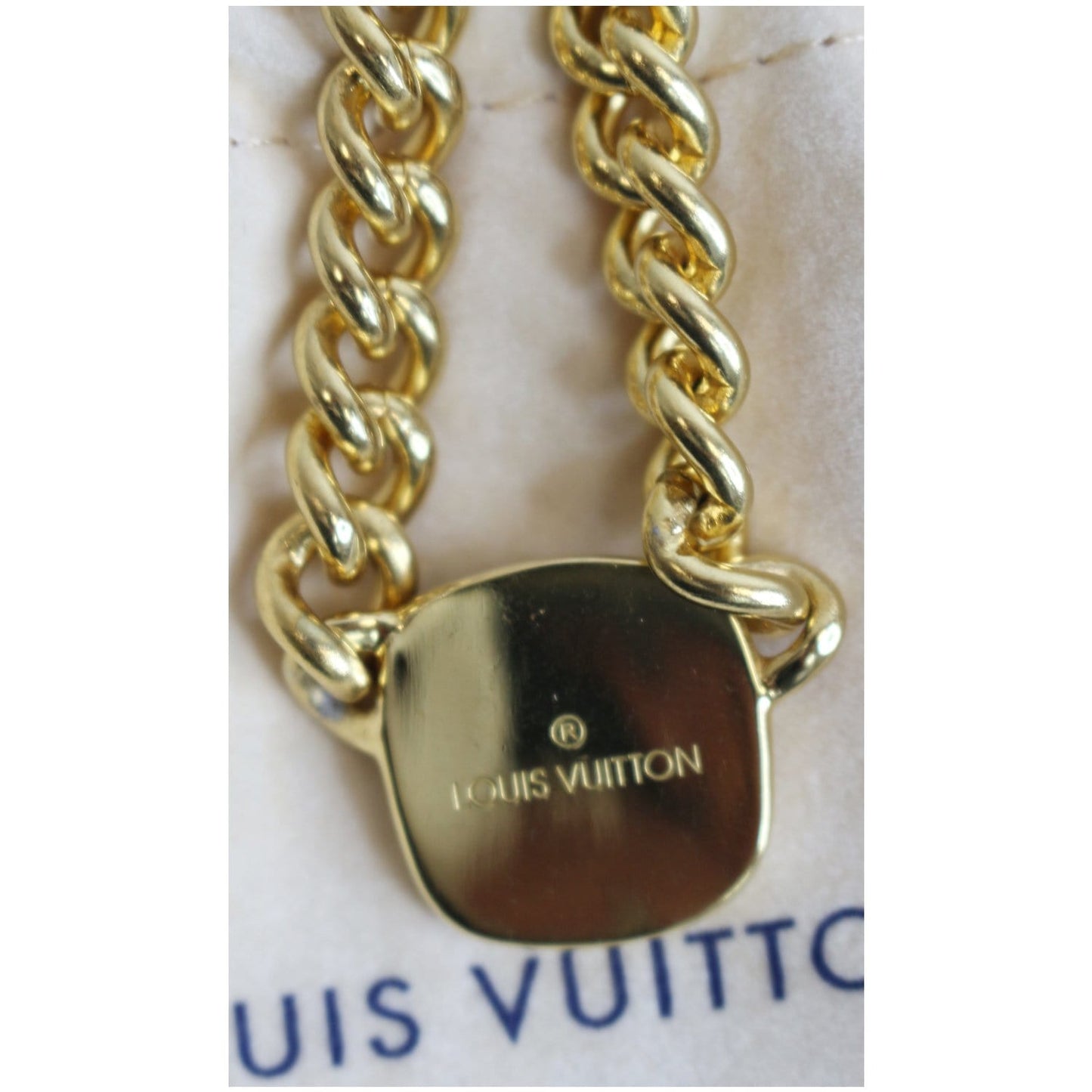 LOUIS VUITTON LV ID Chain Necklace Gold M61092