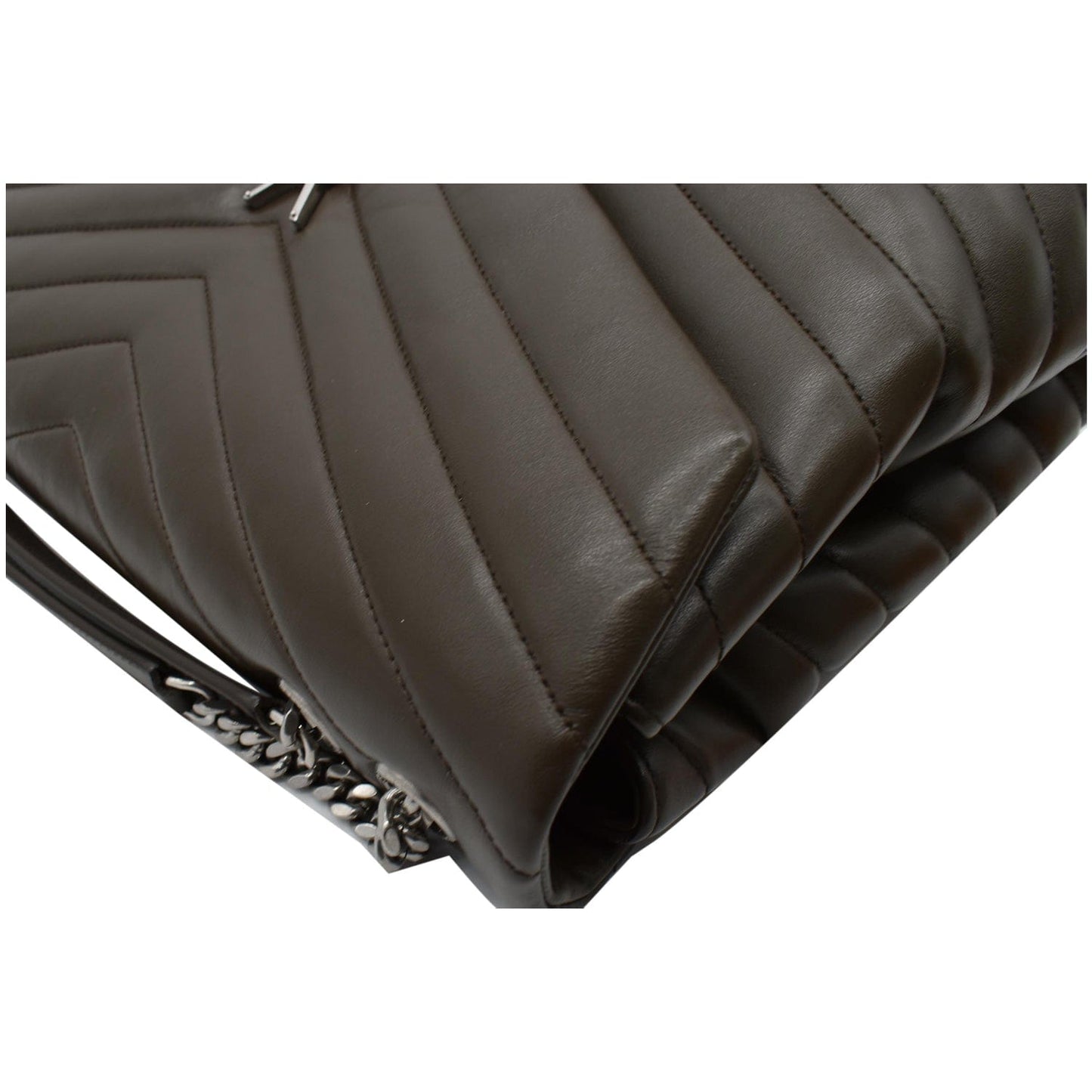 YVES SAINT LAURENT Large Loulou Calfskin Matelasse Chain Shoulder Bag Khaki Green