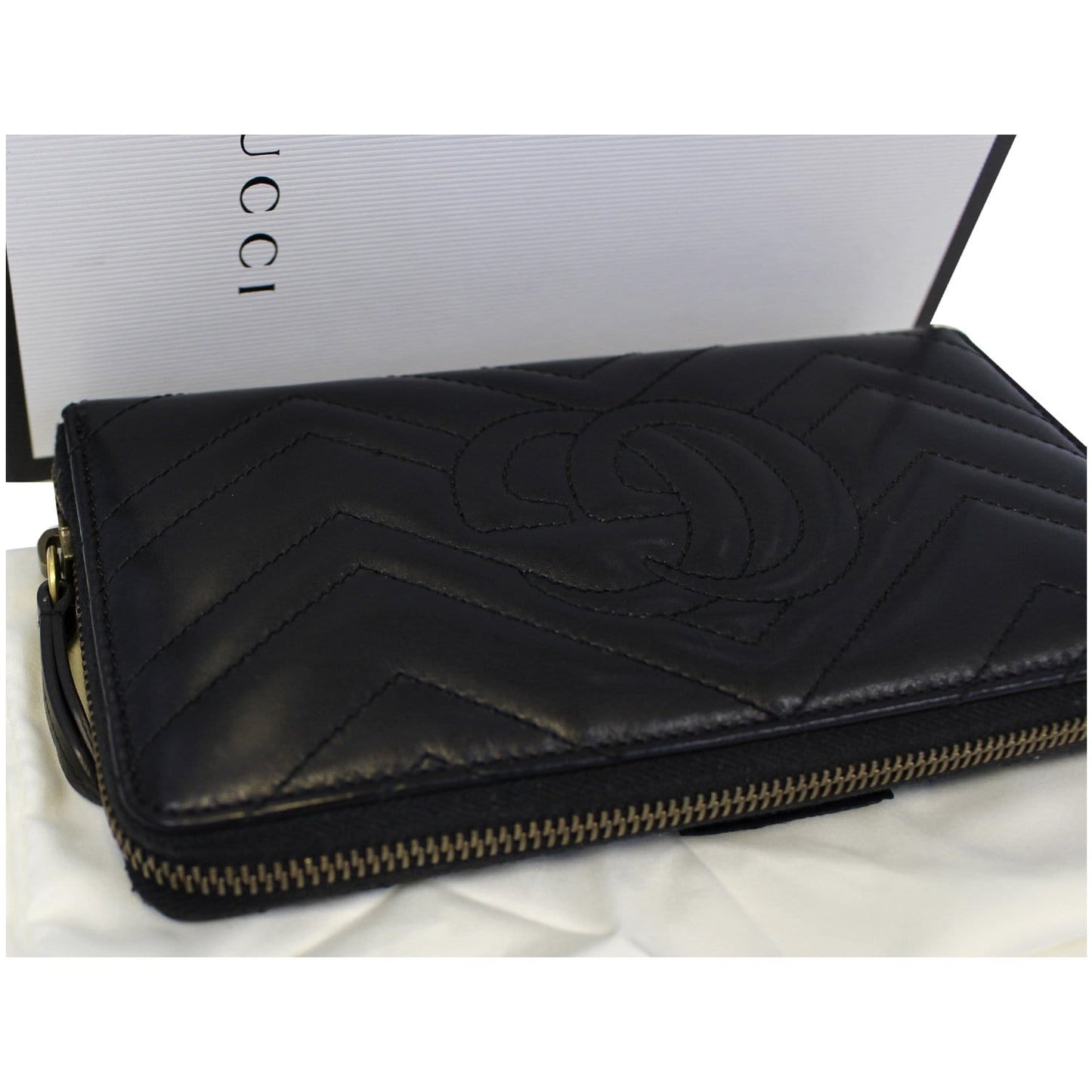 GUCCI Matelasse GG Marmont Zip Around Calfskin Wallet Black