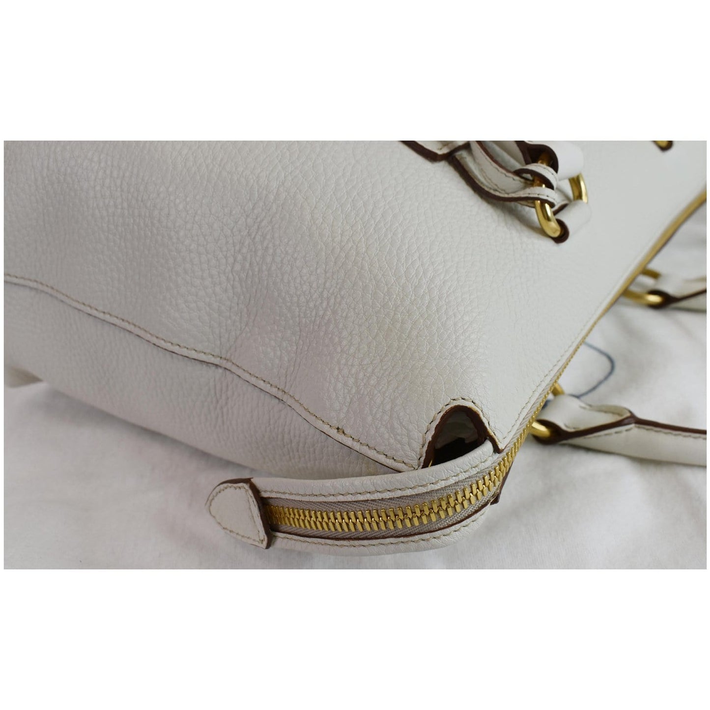 PRADA Vitello Daino Pebbled Leather Zip Tote Shoulder Bag White