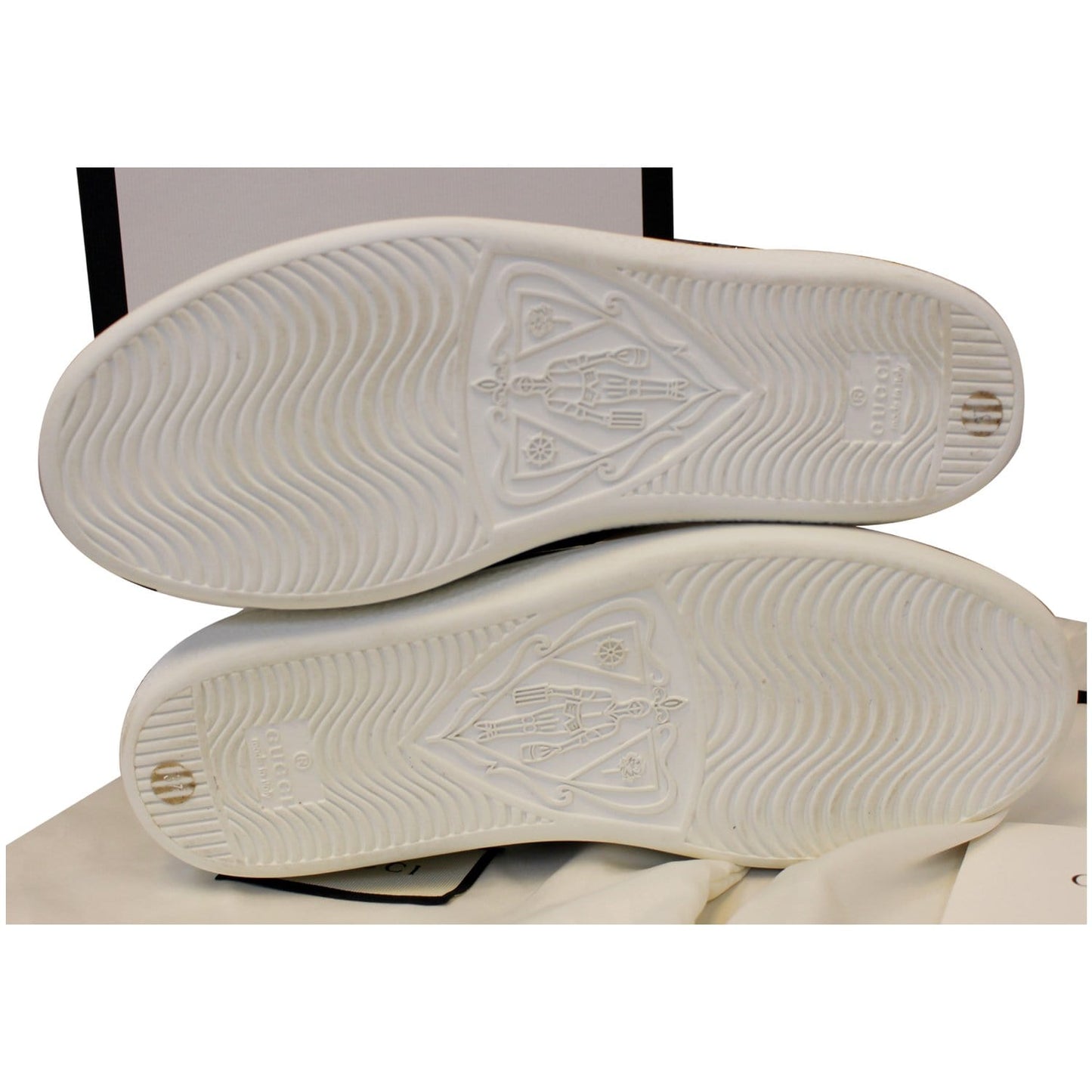 GUCCI Ace Embroidered Arrow Logo Sneakers Size US 7.5