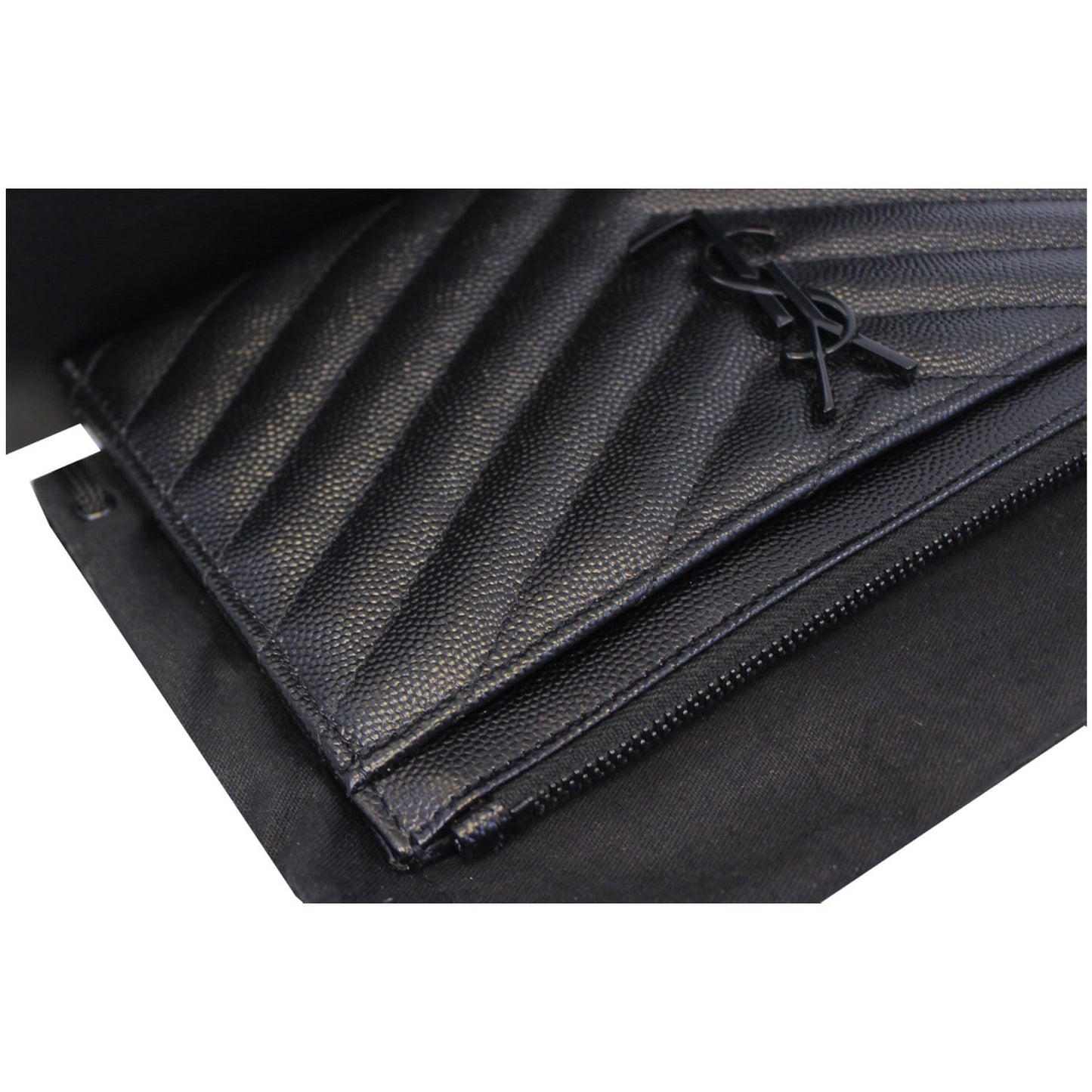 YVES SAINT LAURENT Bill Pouch Grain De Poudre Black