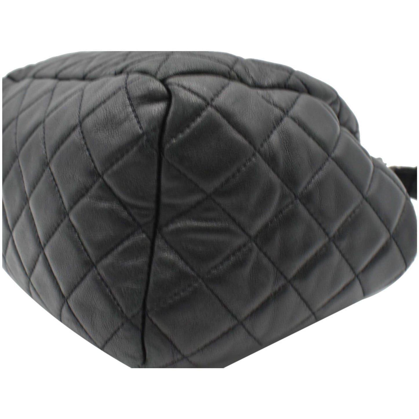 CHANEL Drawstring Bucket Quilted Lambskin Leather Shoulder Bag Black