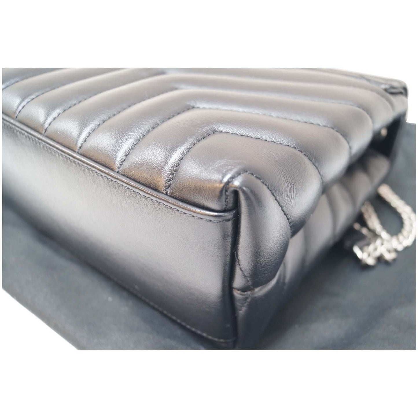 SAINT LAURENT Matelasse Loulou Monogram Calfskin Shoulder Bag Black