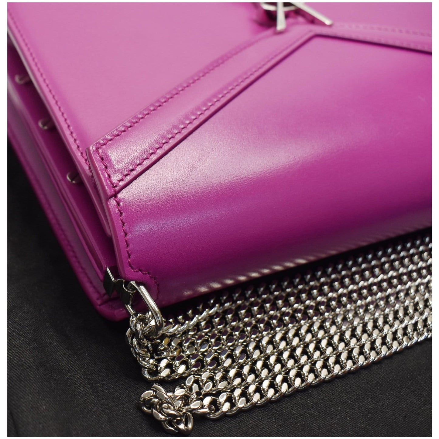 YVES SAINT LAURENT Cassandra Medium Monogram Clasp Shoulder Bag Magenta