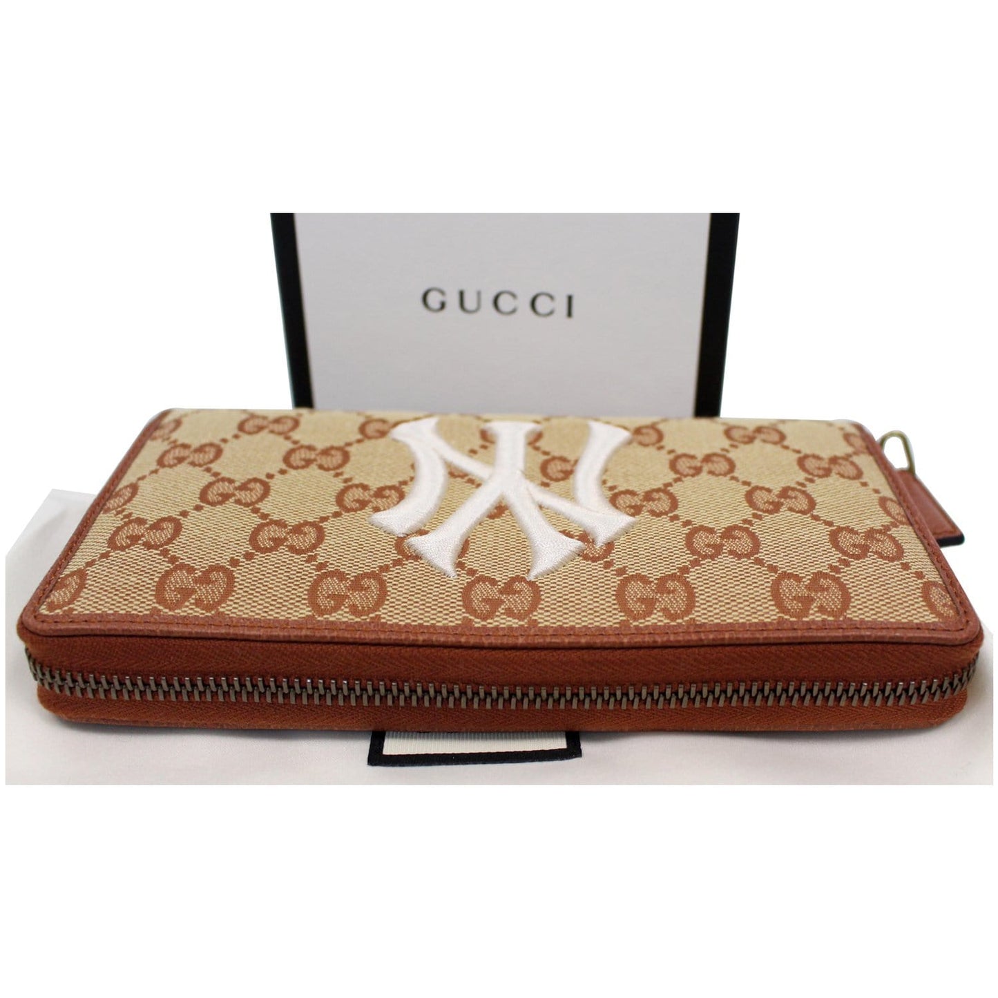 GUCCI Zip Around NY New York Yankees Patch Wallet Brown 547791 - Last Call