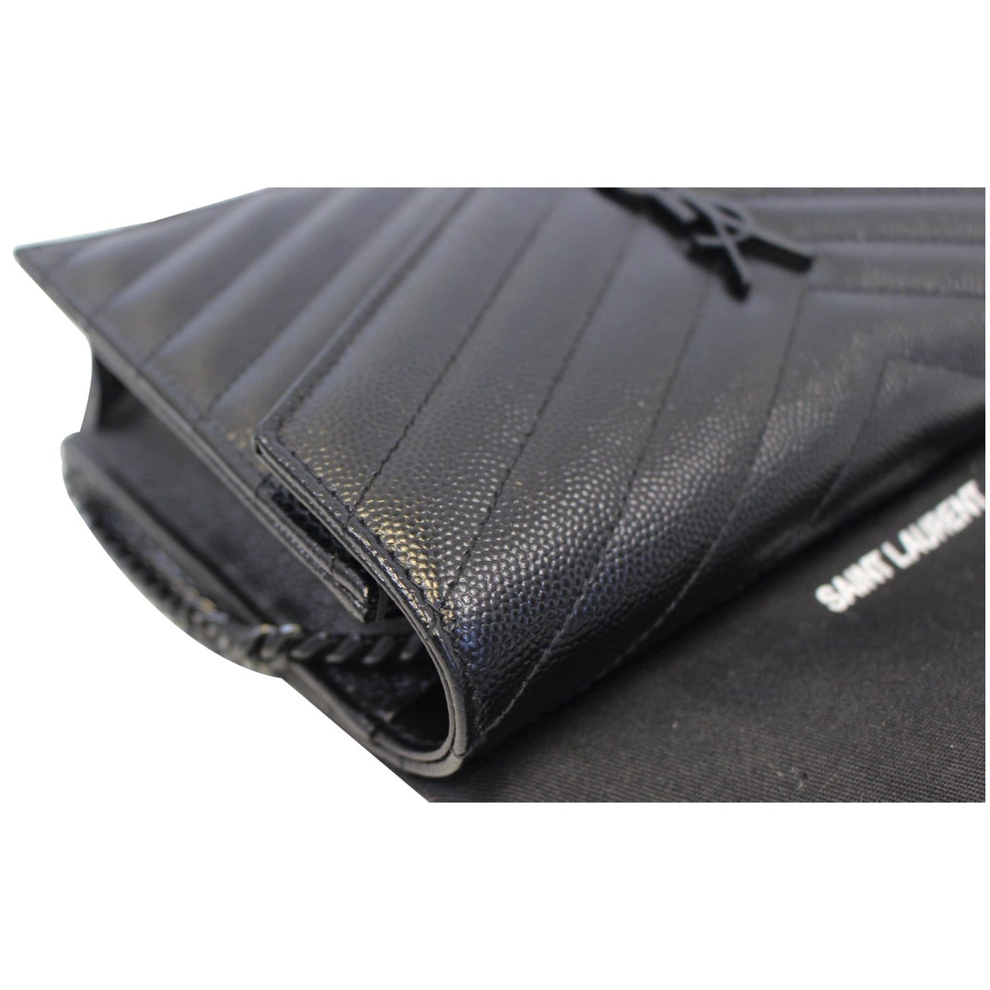 YVES SAINT LAURENT Matelasse Chevron Grain De Poudre Envelope Chain Wallet Black