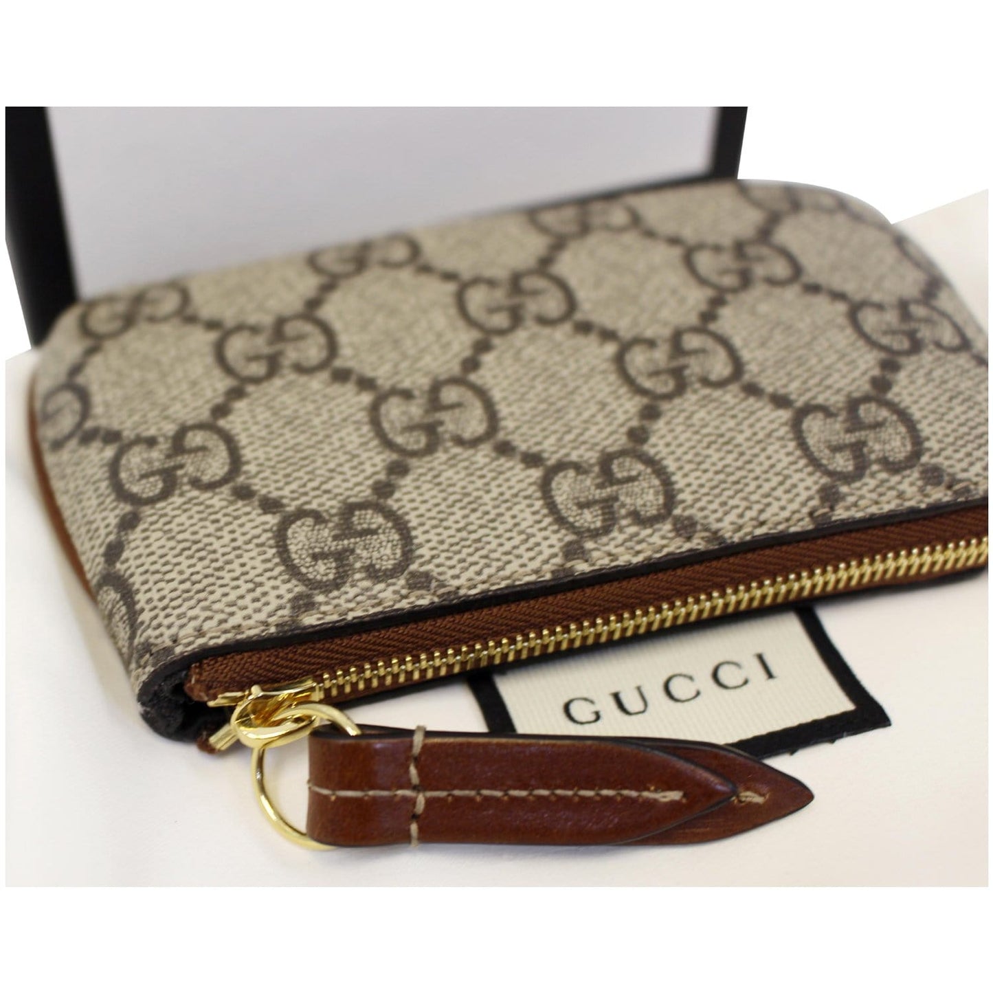 GUCCI GG Supreme Monogram Key Case Beige