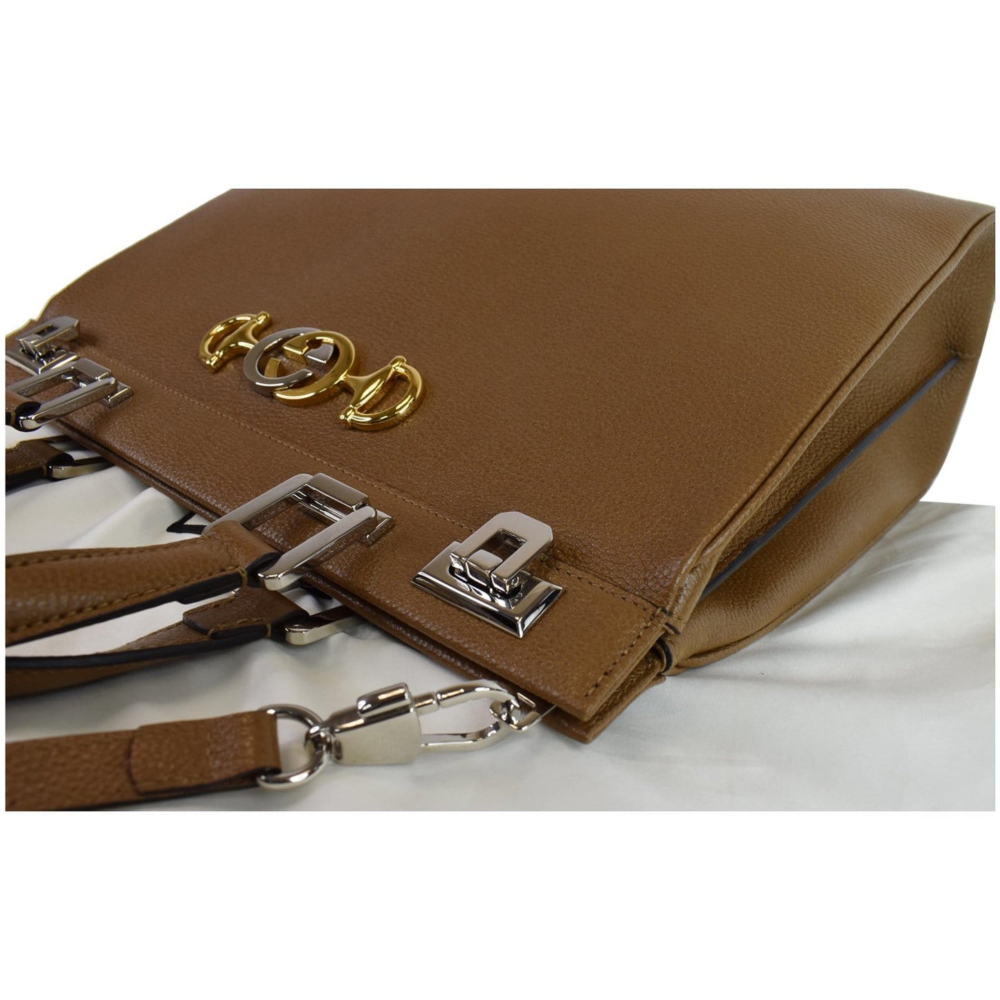 GUCCI Medium Zumi Grainy Leather Top Handle Bag Taupe 564714