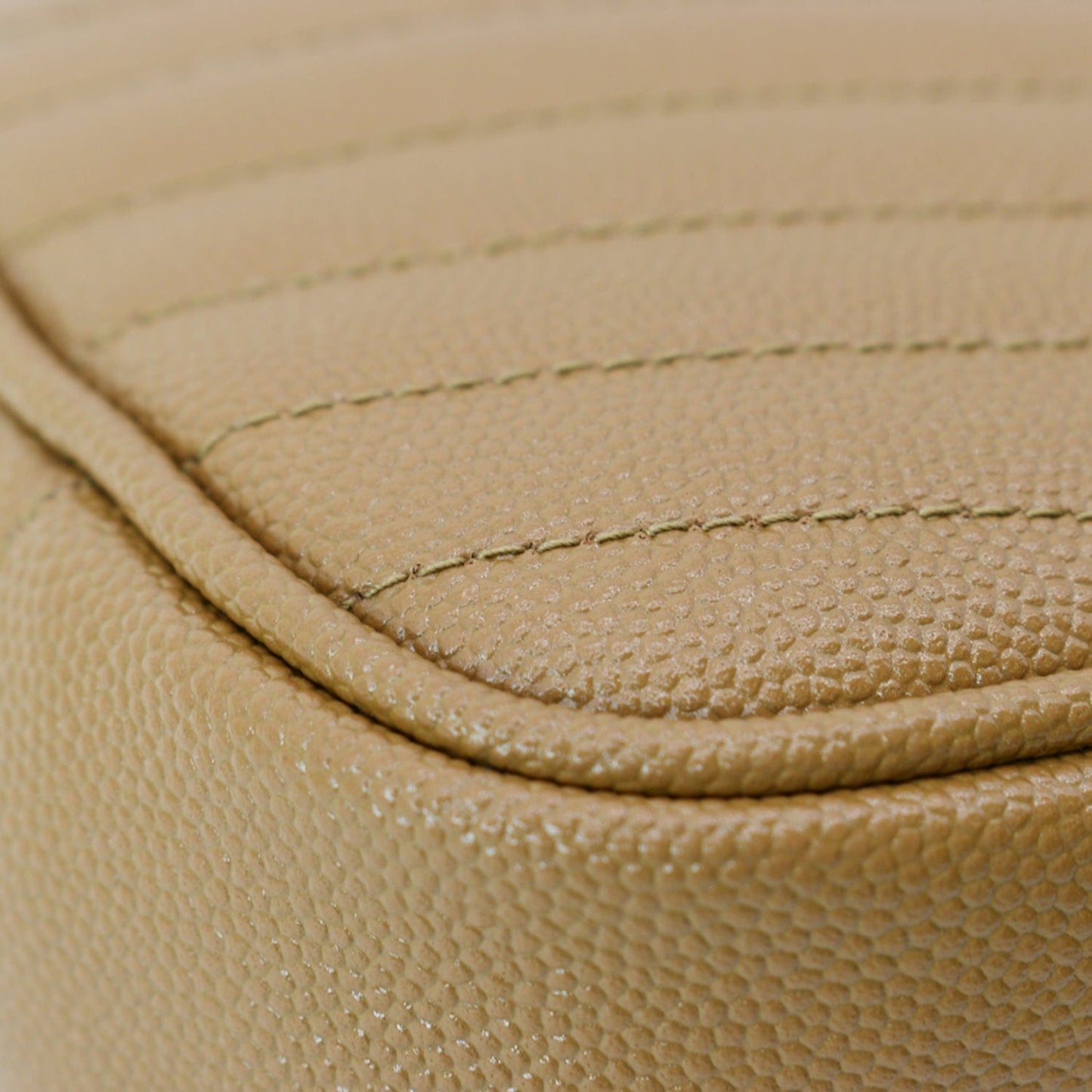 YVES SAINT LAURENT Mini Lou Grain De Poudre Camera Crossbody Bag Dark Natural