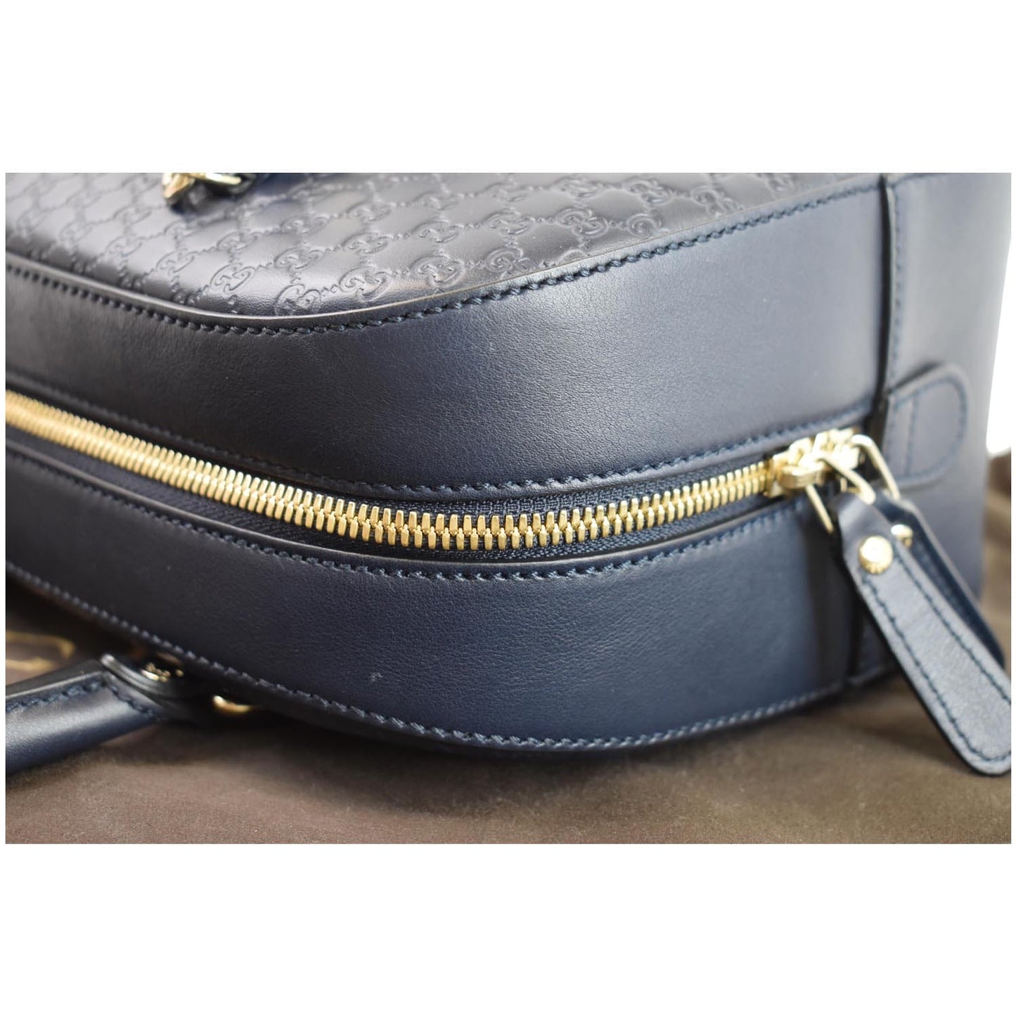 GUCCI Microguccissima Small Leather Crossbody Bag Navy Blue 510286
