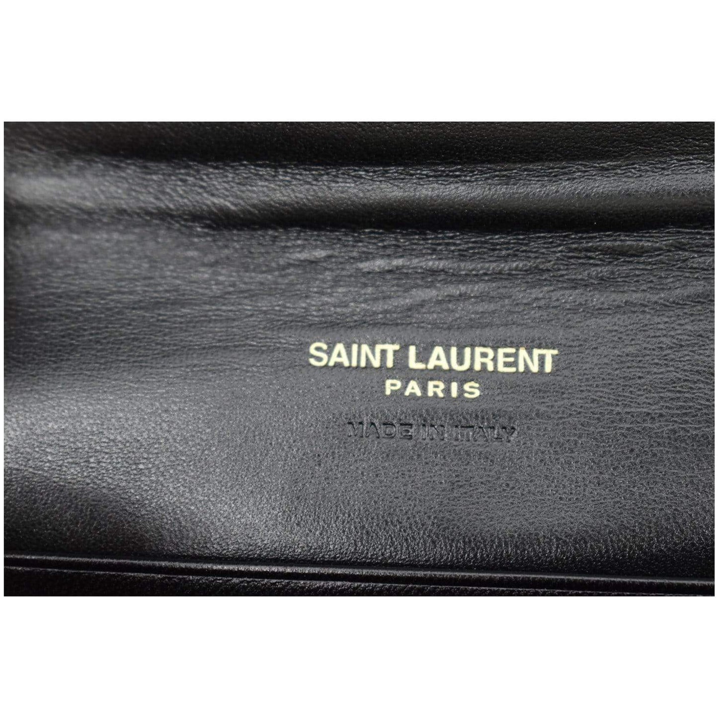 YVES SAINT LAURENT Envelope Glitter Patent Leather Wallet Red