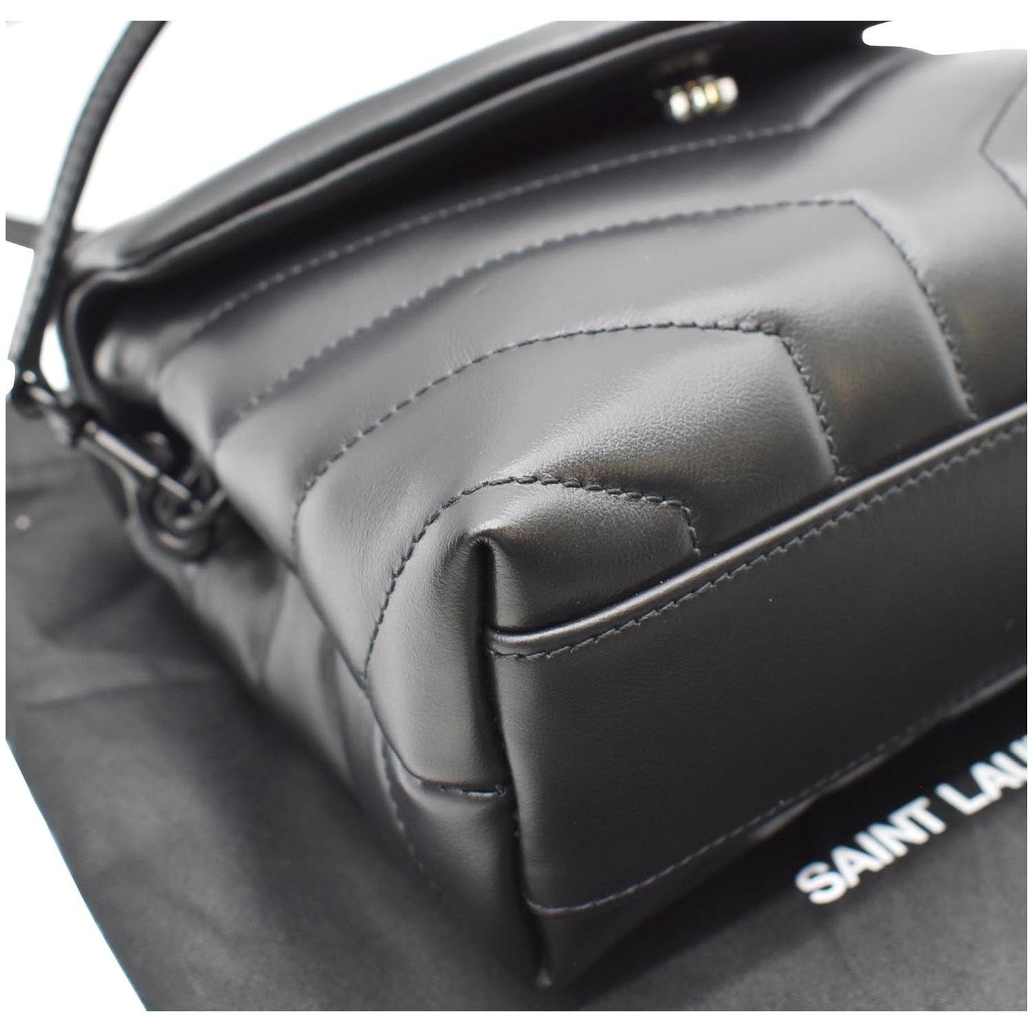 YVES SAINT LAURENT Loulou Toy Matelasse Leather Crossbody Bag Black