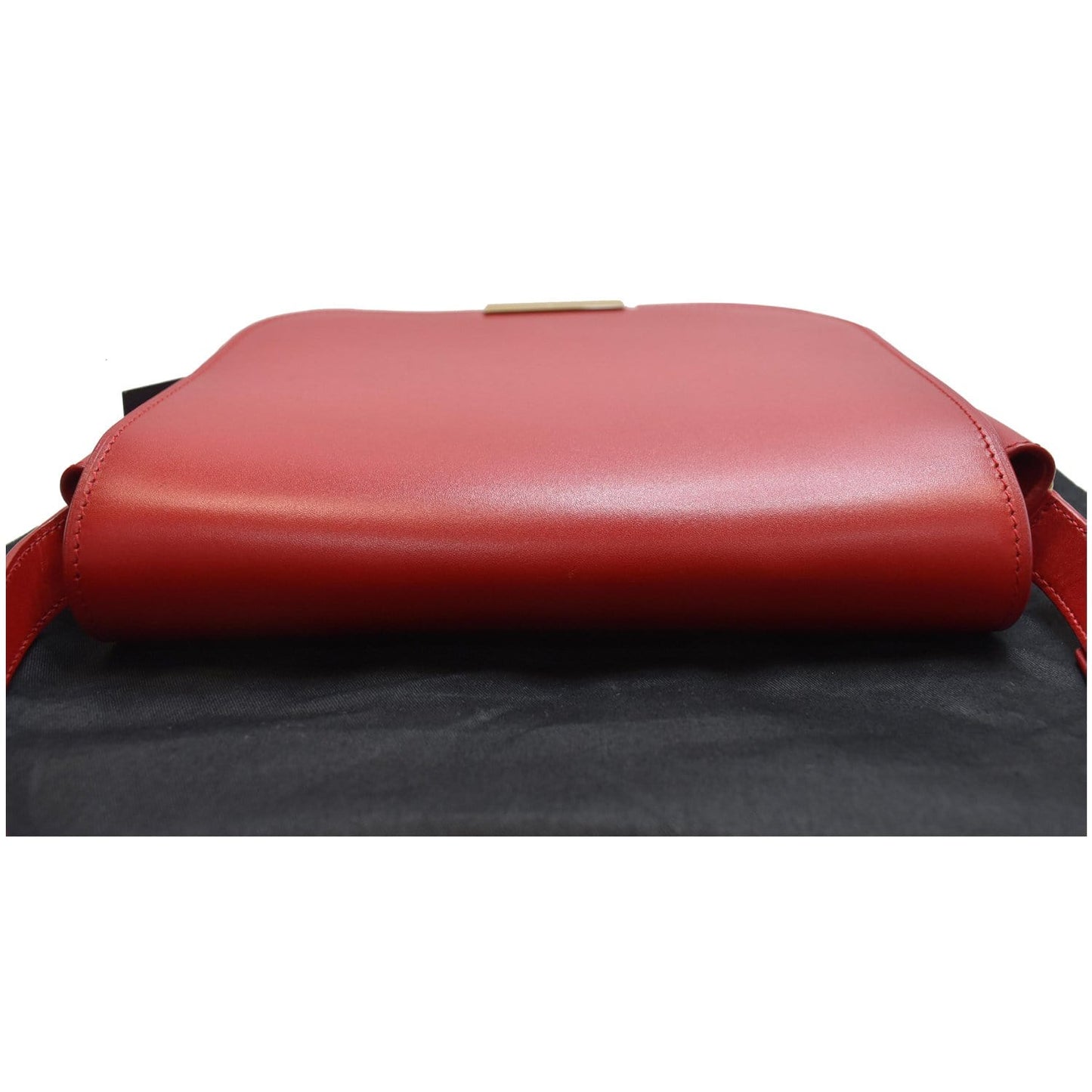 YVES SAINT LAURENT Betty Smooth Leather Shoulder Bag Red