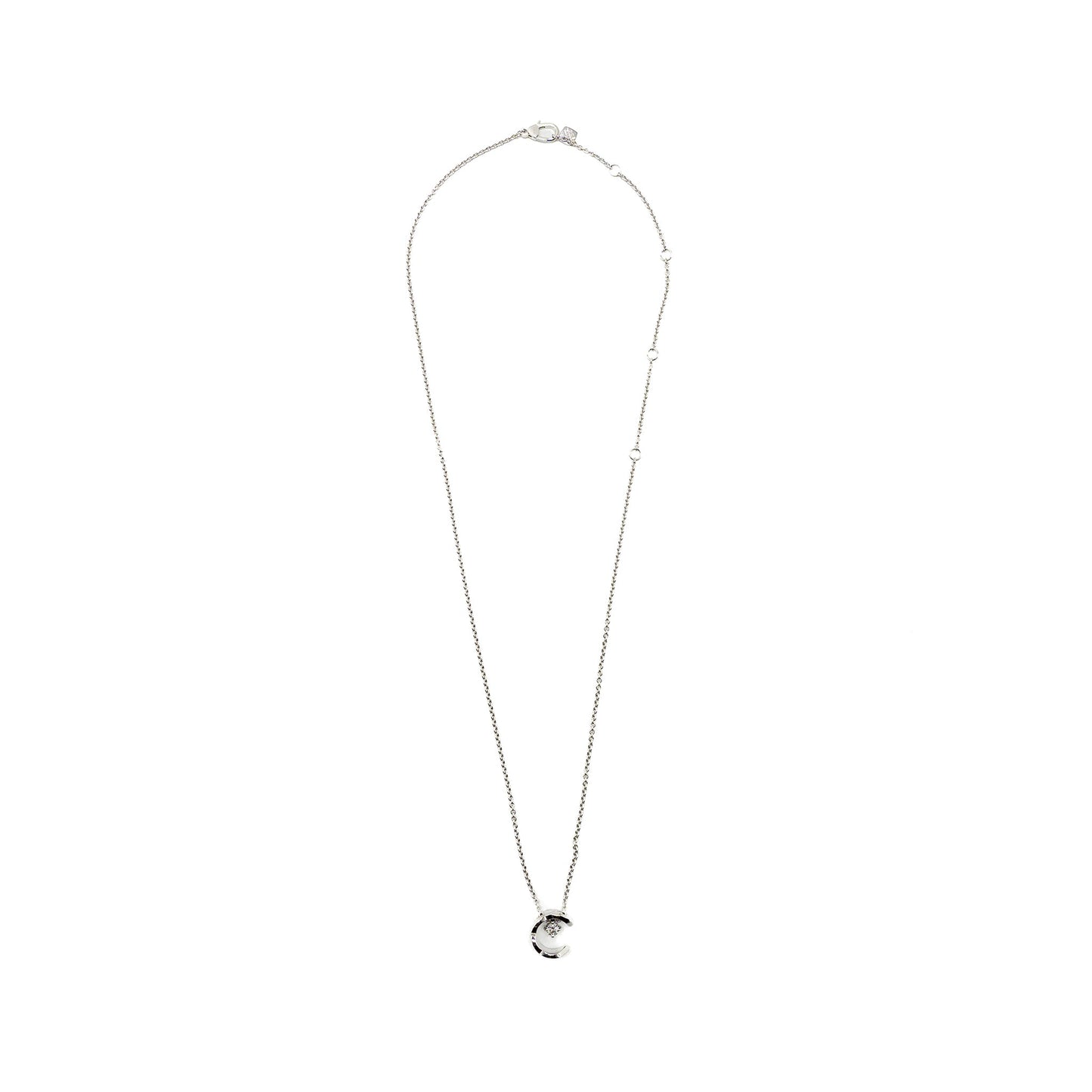 Chanel Coco Crush Necklace Quilted motif 18k white gold, diamonds