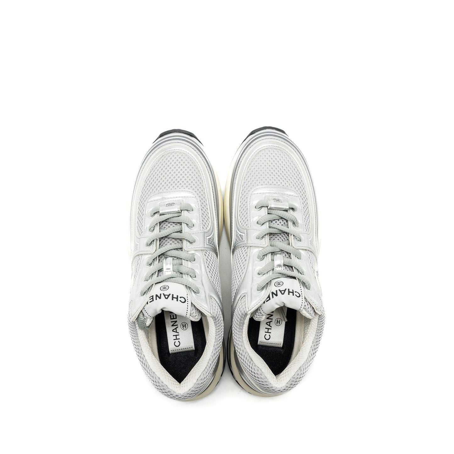Chanel 23C size 38 metallic trainer / sneakers silver multicolour