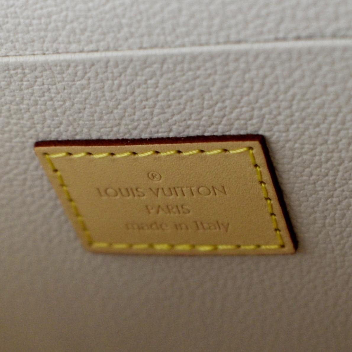 LOUIS VUITTON By The Pool Nice BB Monogram Giant Canvas Vanity Case Brume