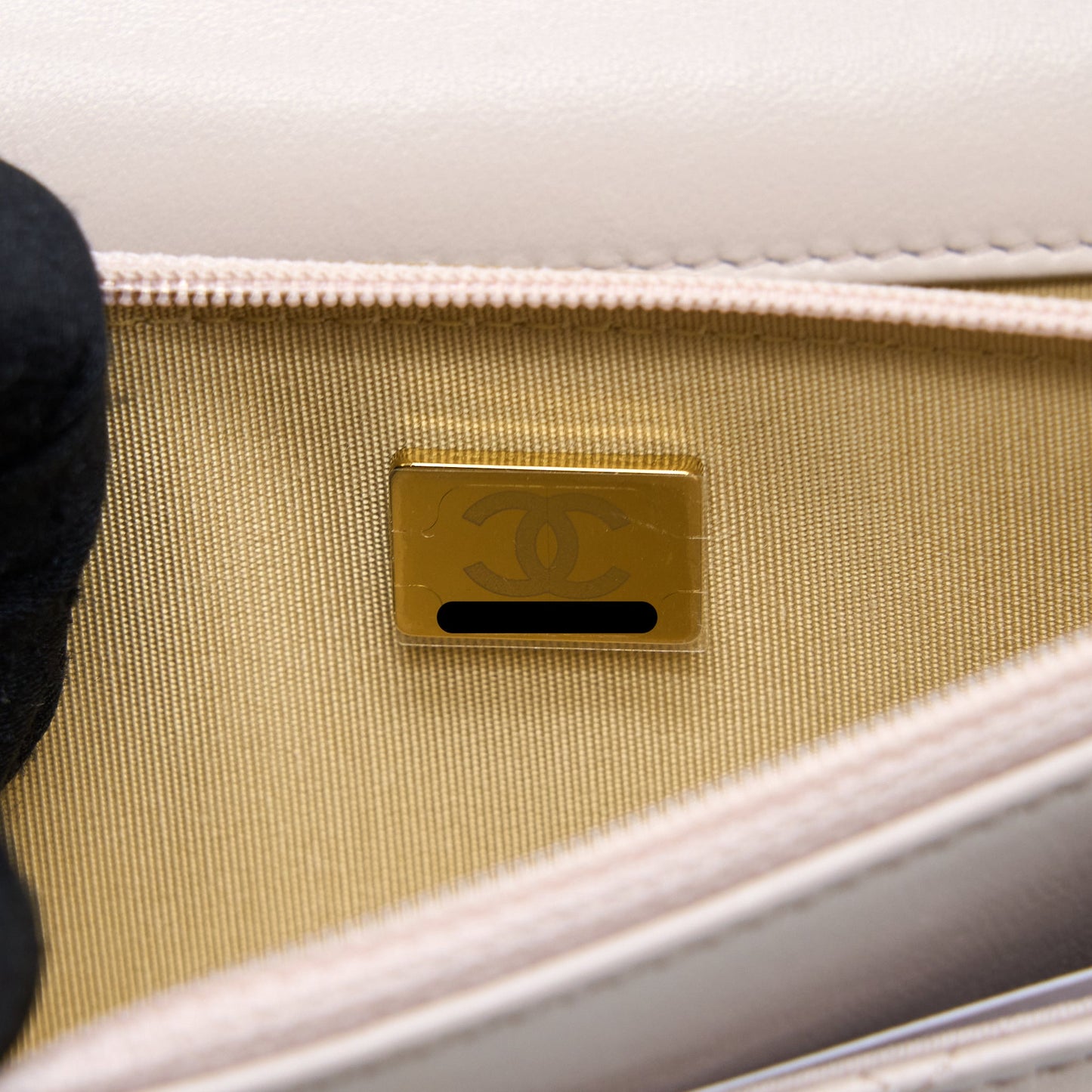Chanel Pearl Crush Wallet on Chain Lambskin Lialic/Light Purple Brushed (Microchip)