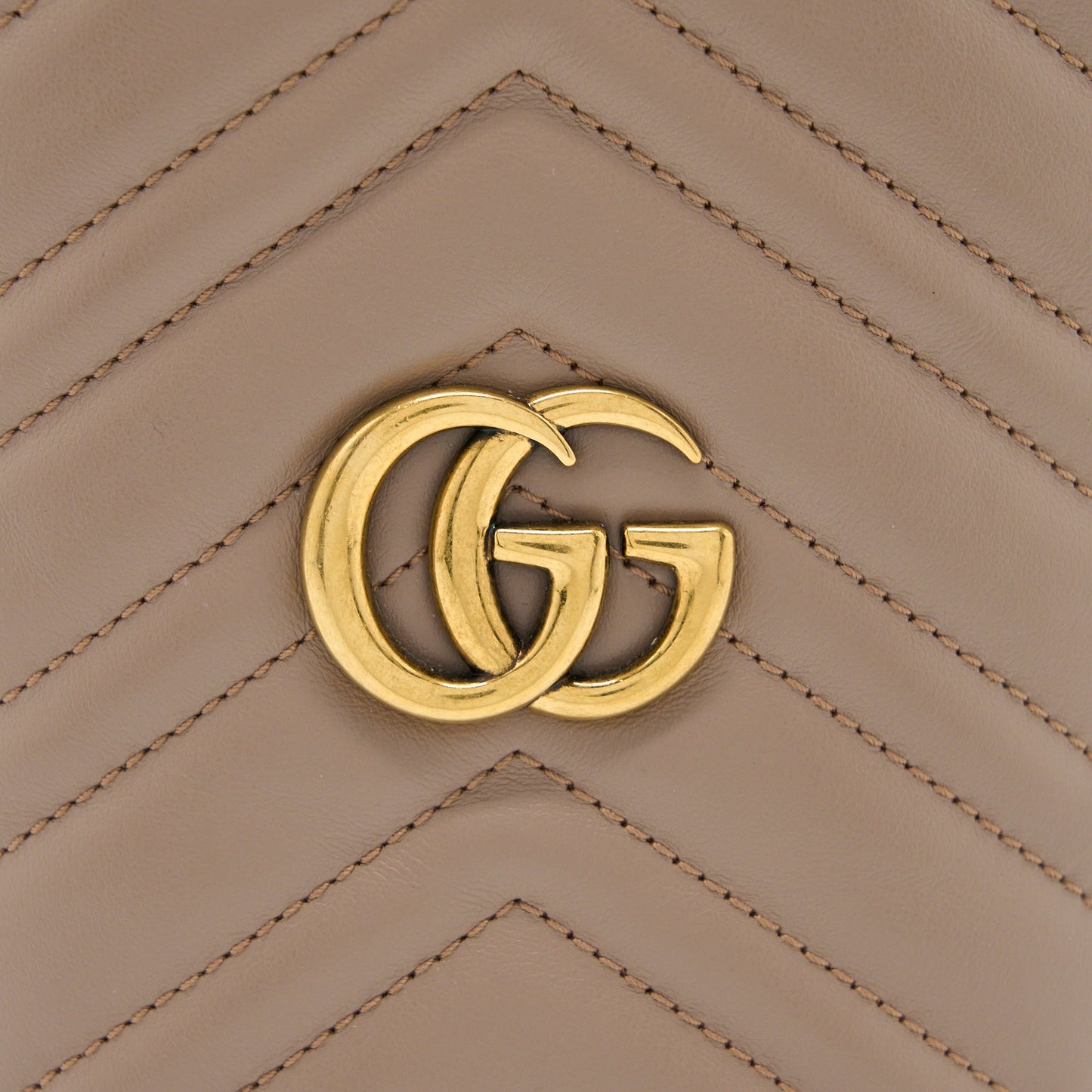 Gucci GG Marmont Mini Bucket Dark Beige