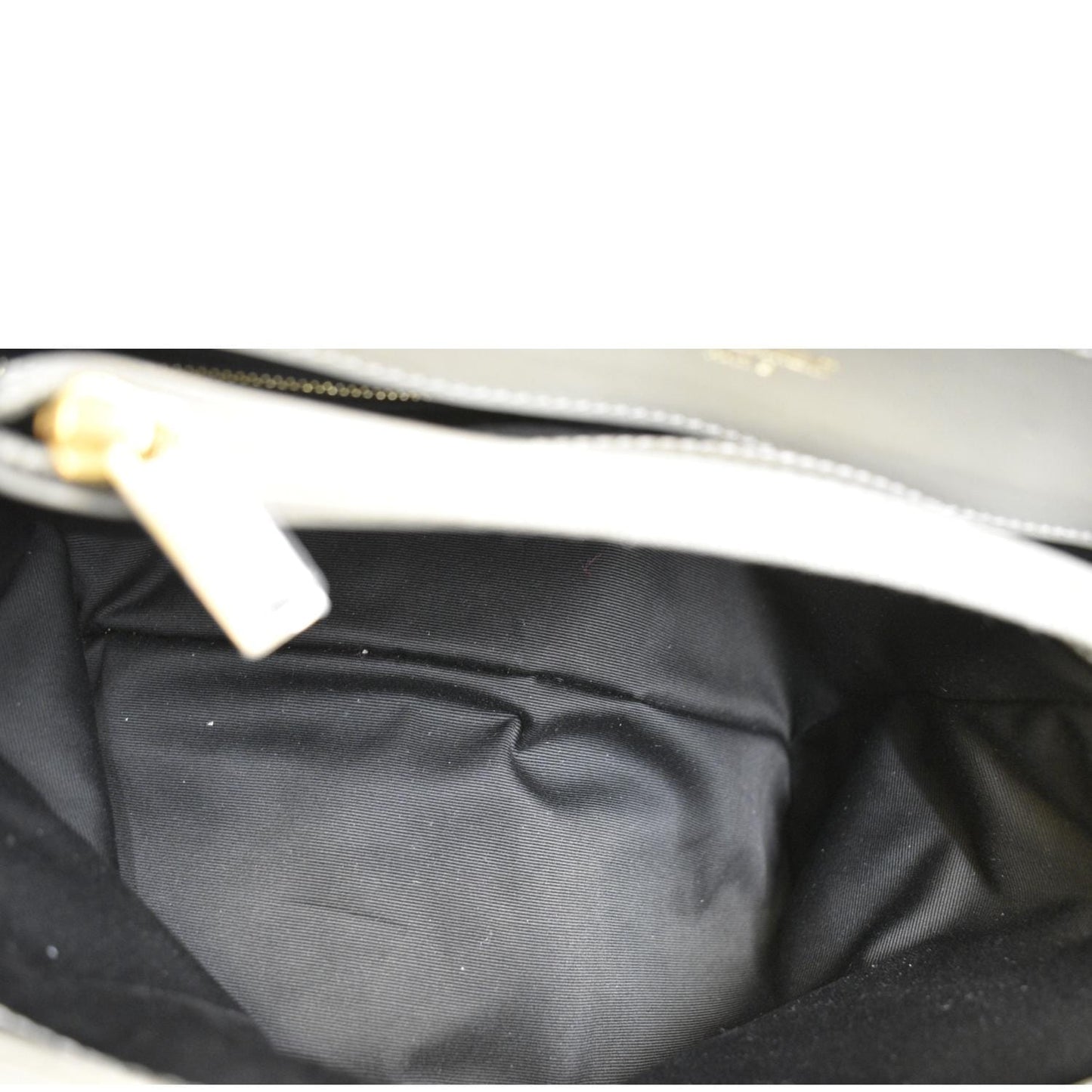 YVES SAINT LAURENT Medium Loulou Matelasse Leather Chain Shoulder Bag Neutral Grey