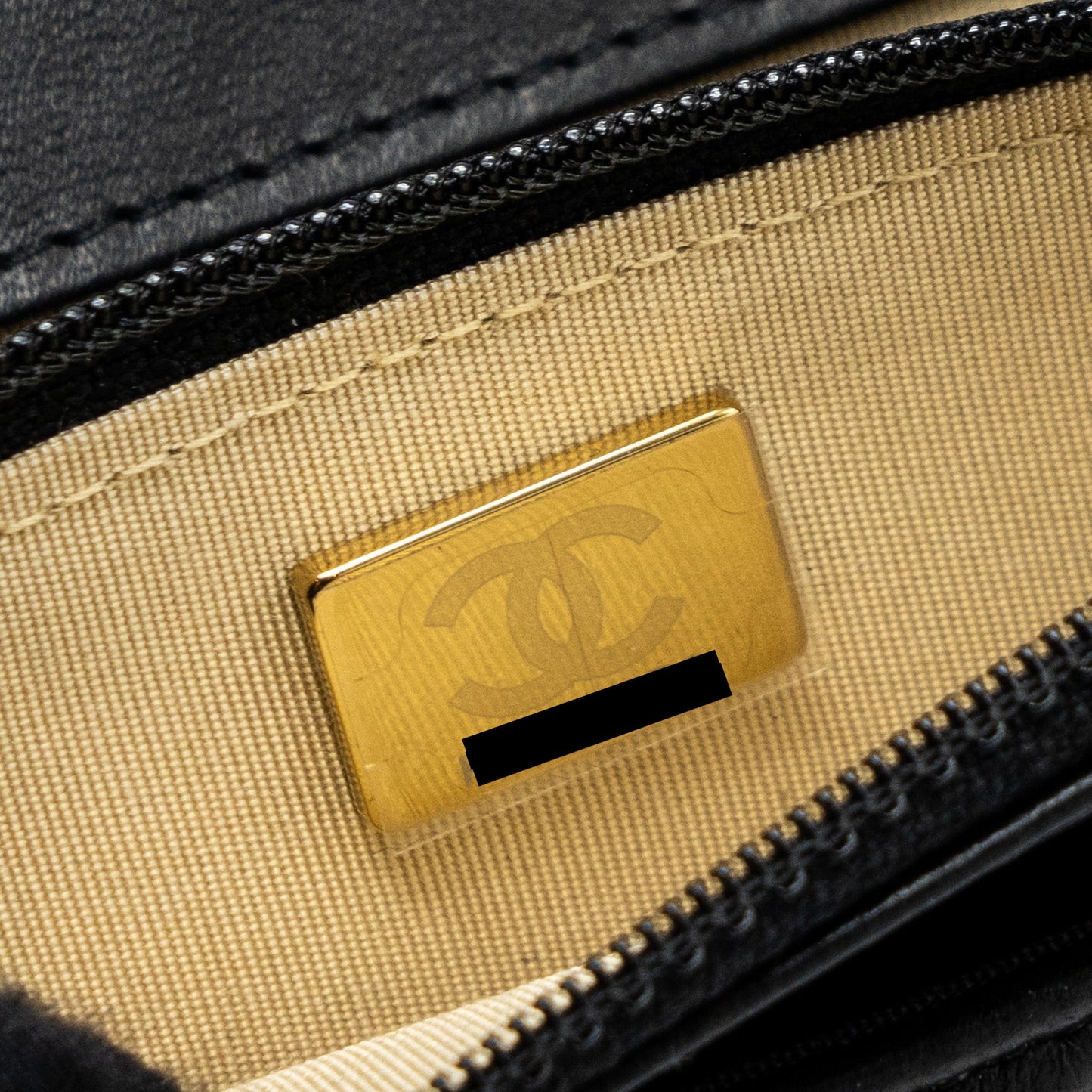 Chanel Pearl Crush Wallet On Chain Lambskin Black (microchip)