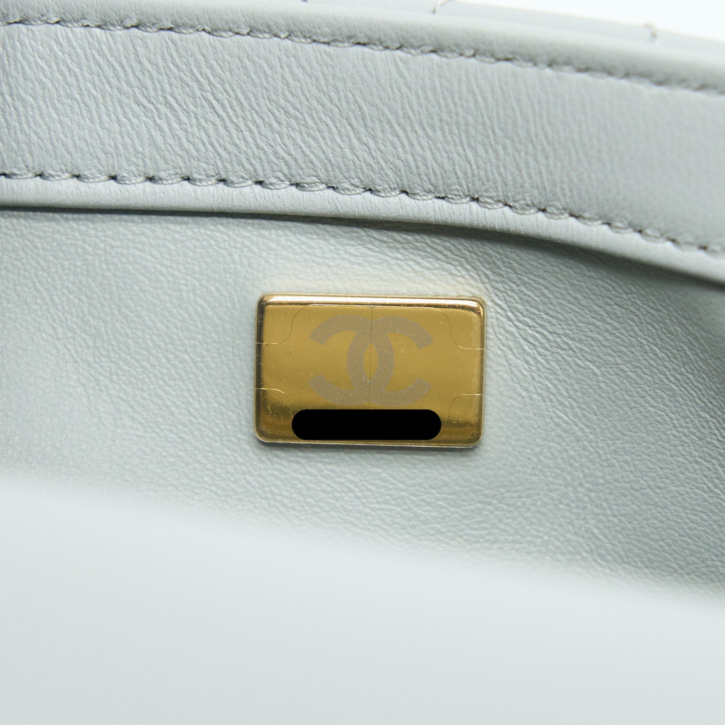 Chanel 23C Pearl Crush Mini Square Lambskin Light Grey (Microchip)