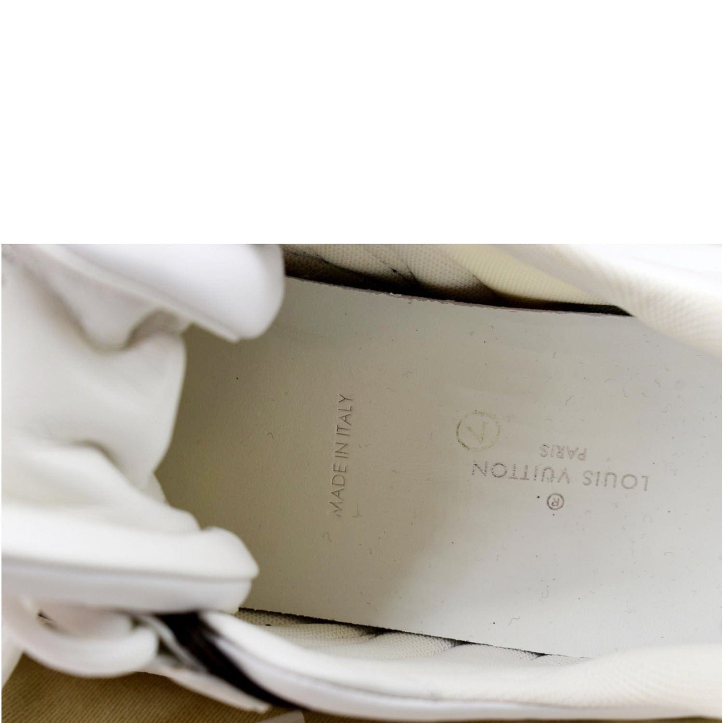 LOUIS VUITTON Archlight Monogram Canvas Sneakers White Size 39