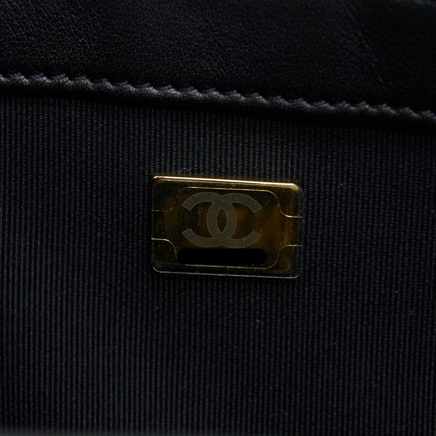Chanel Medium Boy Bag Calfskin Black (Microchip)