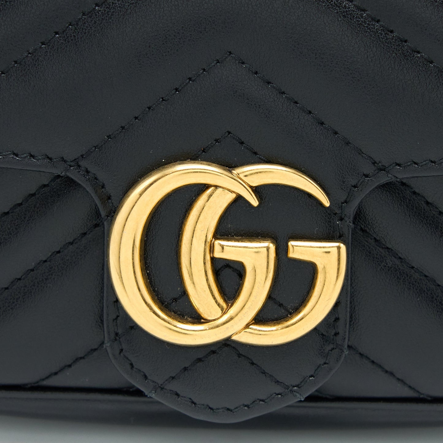 Gucci GG Marmont Super Mini Bag Calfskin Black