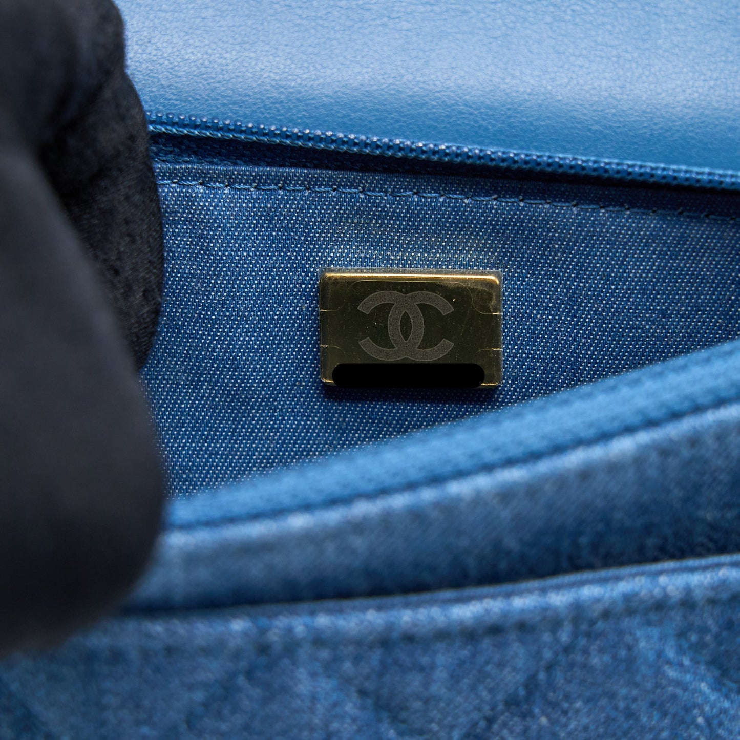 Chanel Pearl Crush Wallet on Chain Denim Light Blue (Microchip)