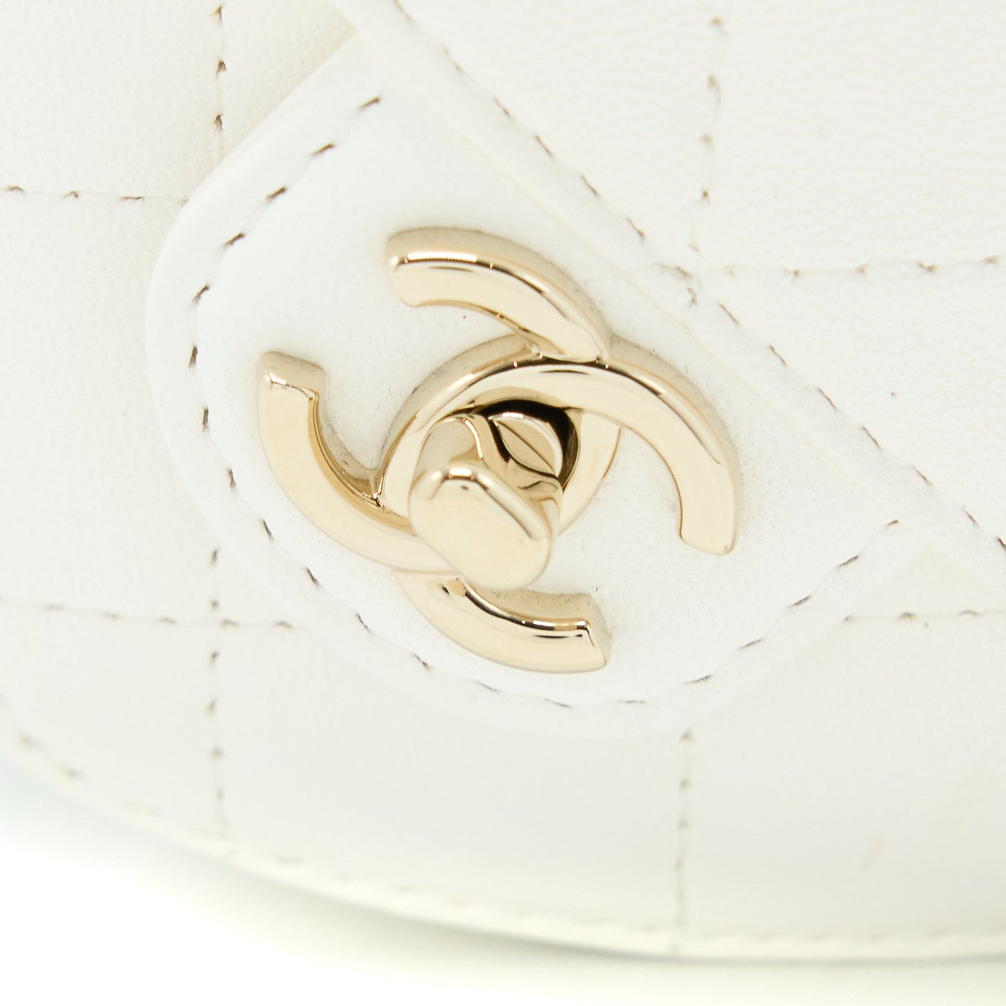 Chanel Heart Belt Bag Lambskin White L