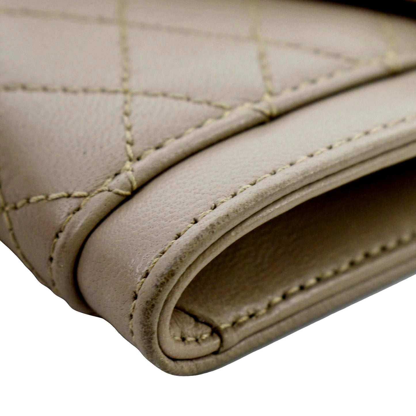 YVES SAINT LAURENT Gaby Small Envelope Quilted Leather Wallet Beige