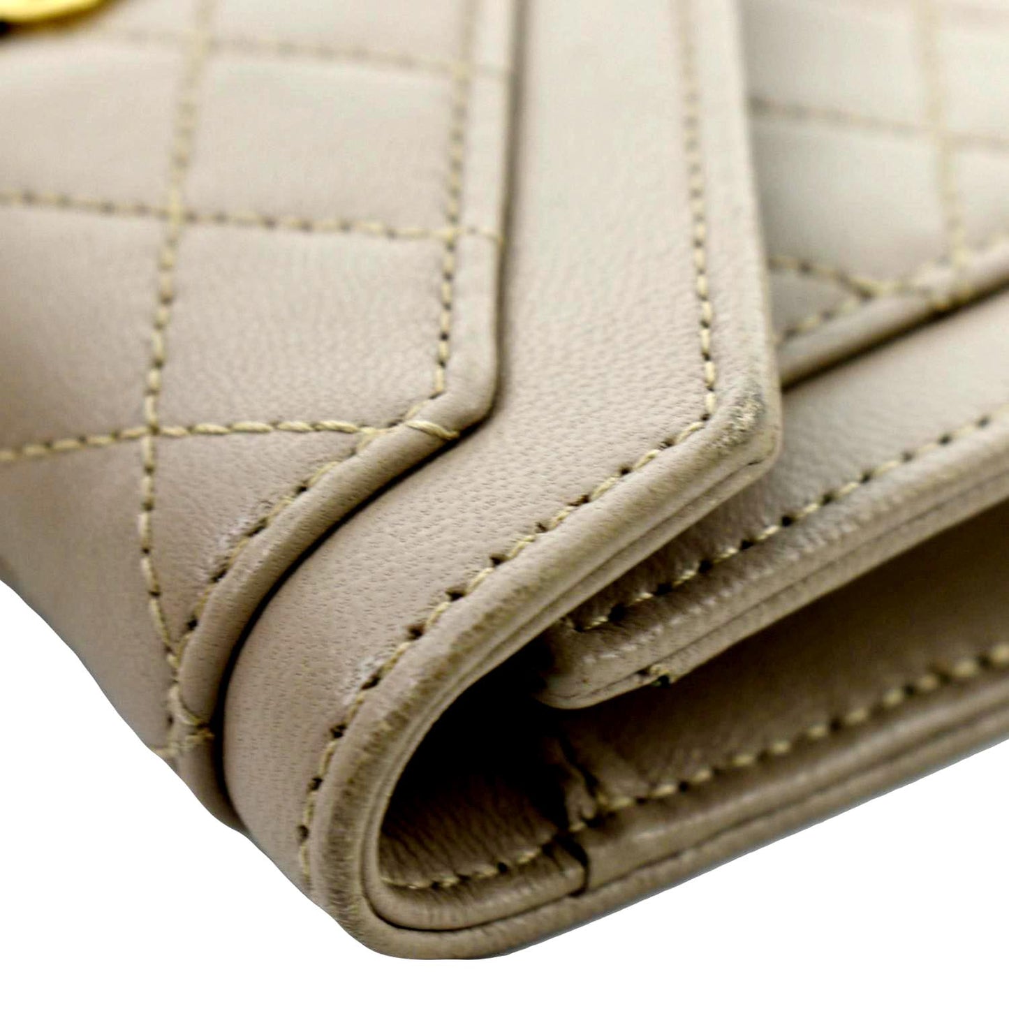 YVES SAINT LAURENT Gaby Small Envelope Quilted Leather Wallet Beige