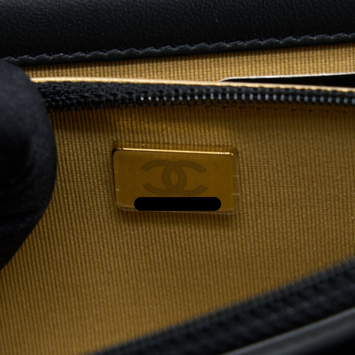 Chanel Pearl Crush Wallet on Chain Lambskin Black Brushed (Microchip)