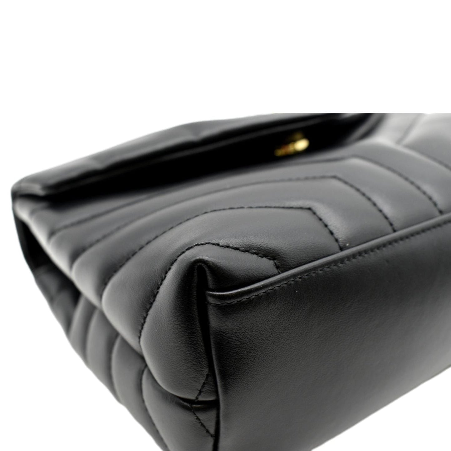 YVES SAINT LAURENT Loulou Small Matelasse Leather Chain Shoulder Bag Black