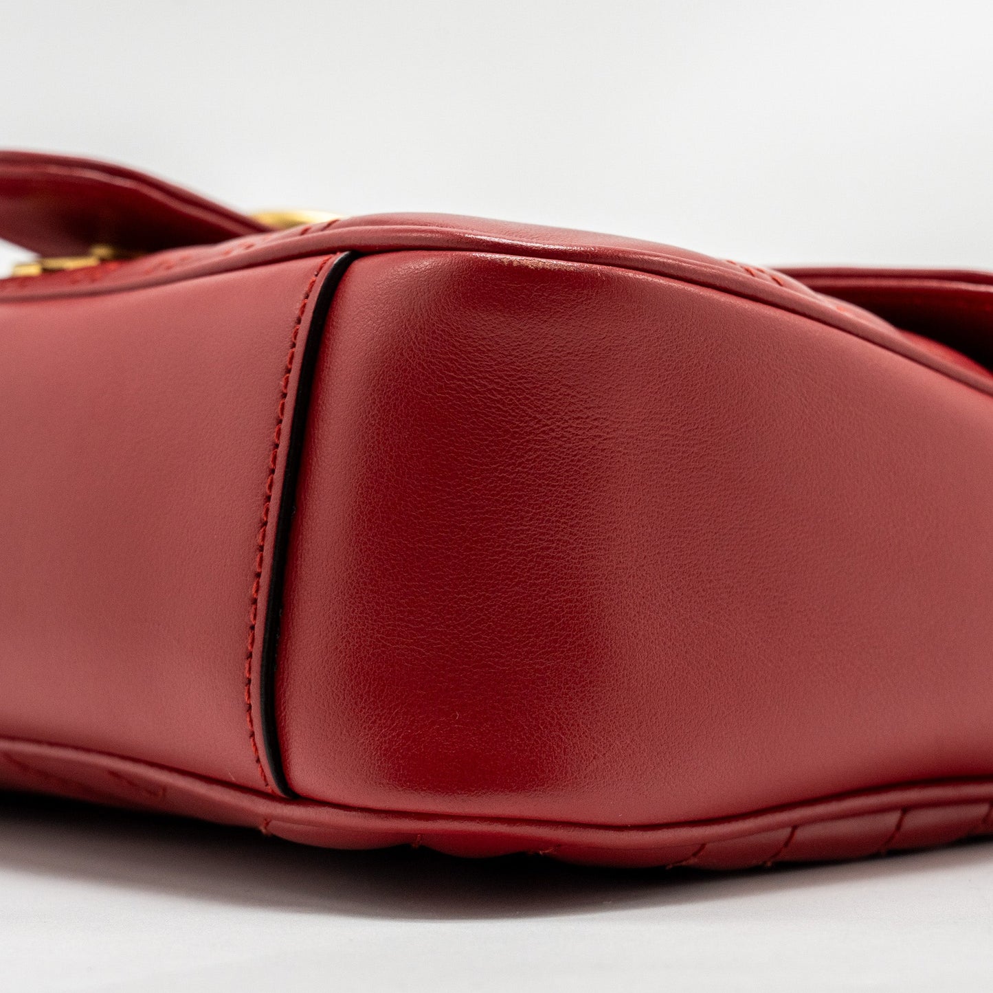 Gucci Small GG Marmont Bag Calfskin Red Brushed