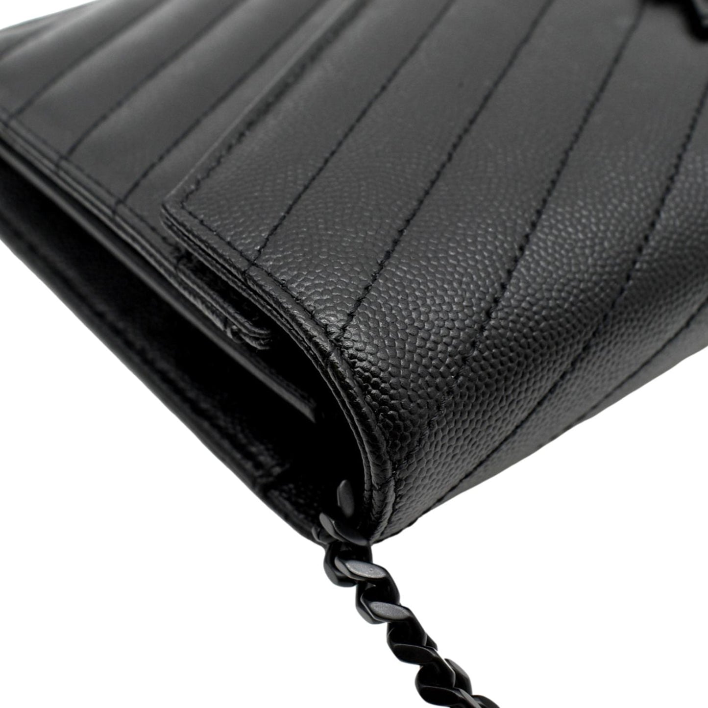 YVES SAINT LAURENT Cassandra Grain De Poudre Embossed Chain Wallet Black