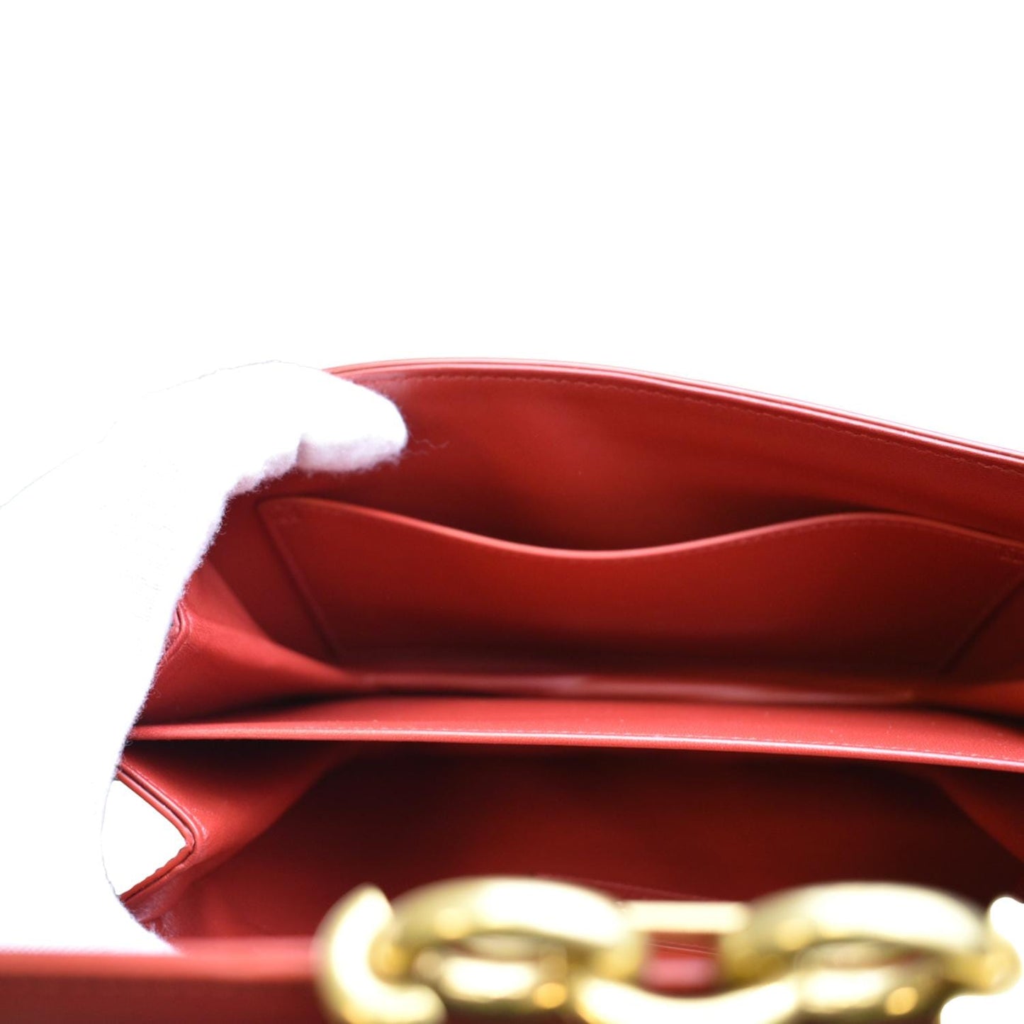 YVES SAINT LAURENT Le Maillon Smooth Leather Shoulder Bag Red