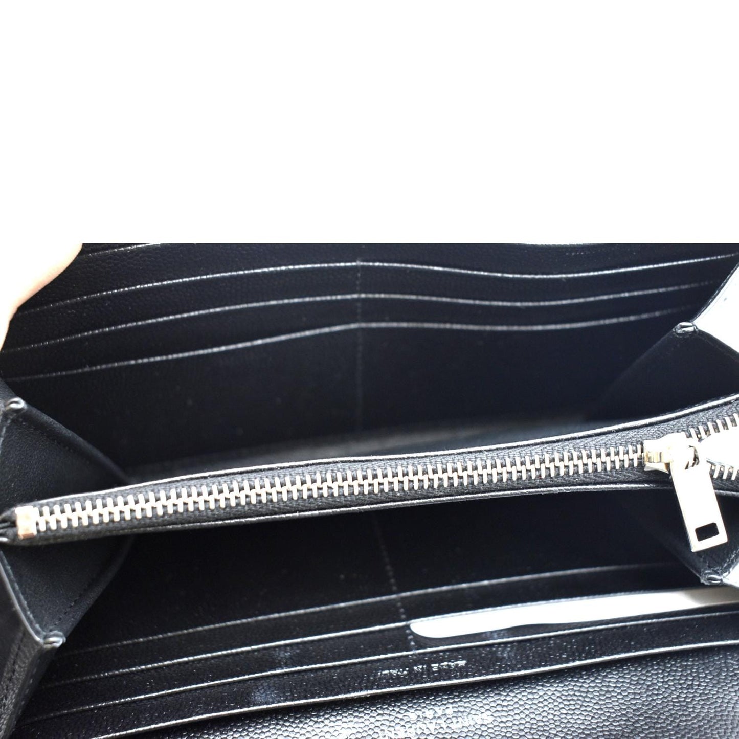 YVES SAINT LAURENT Monogram Grain De Poudre Leather Wallet Black