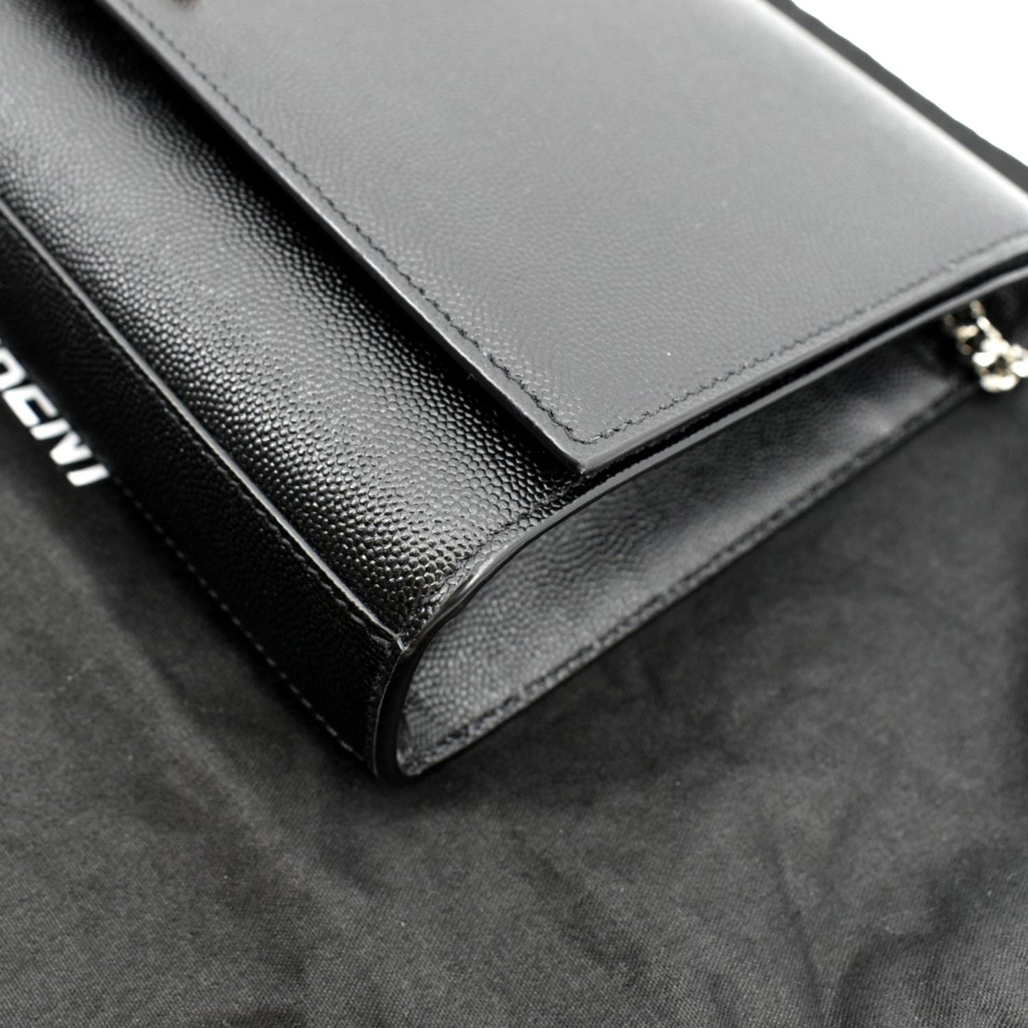 YVES SAINT LAURENT Kate Medium Grain De Poudre Leather Crossbody Bag Black