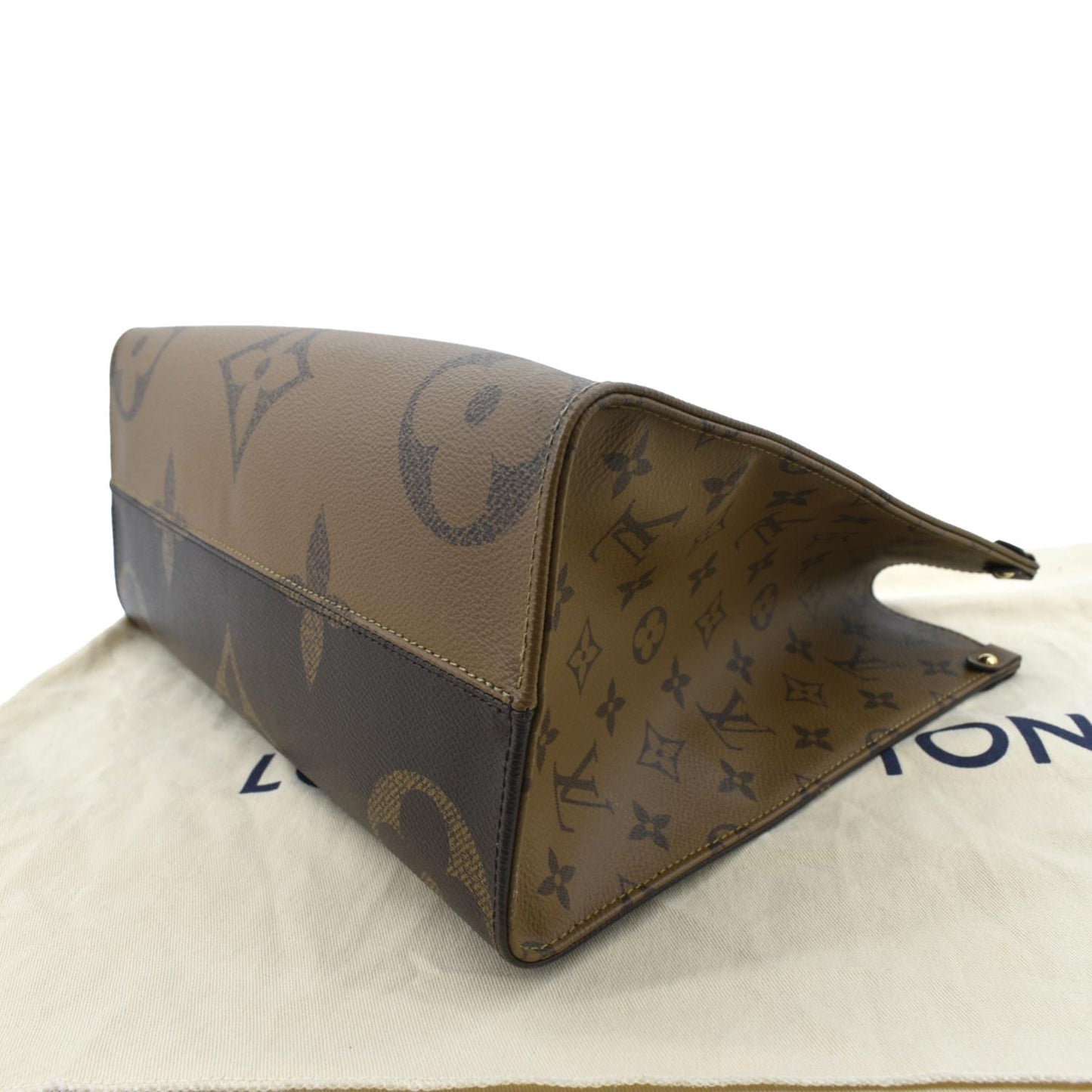 LOUIS VUITTON Onthego MM Giant Monogram Reverse Canvas Tote Shoulder Bag Brown