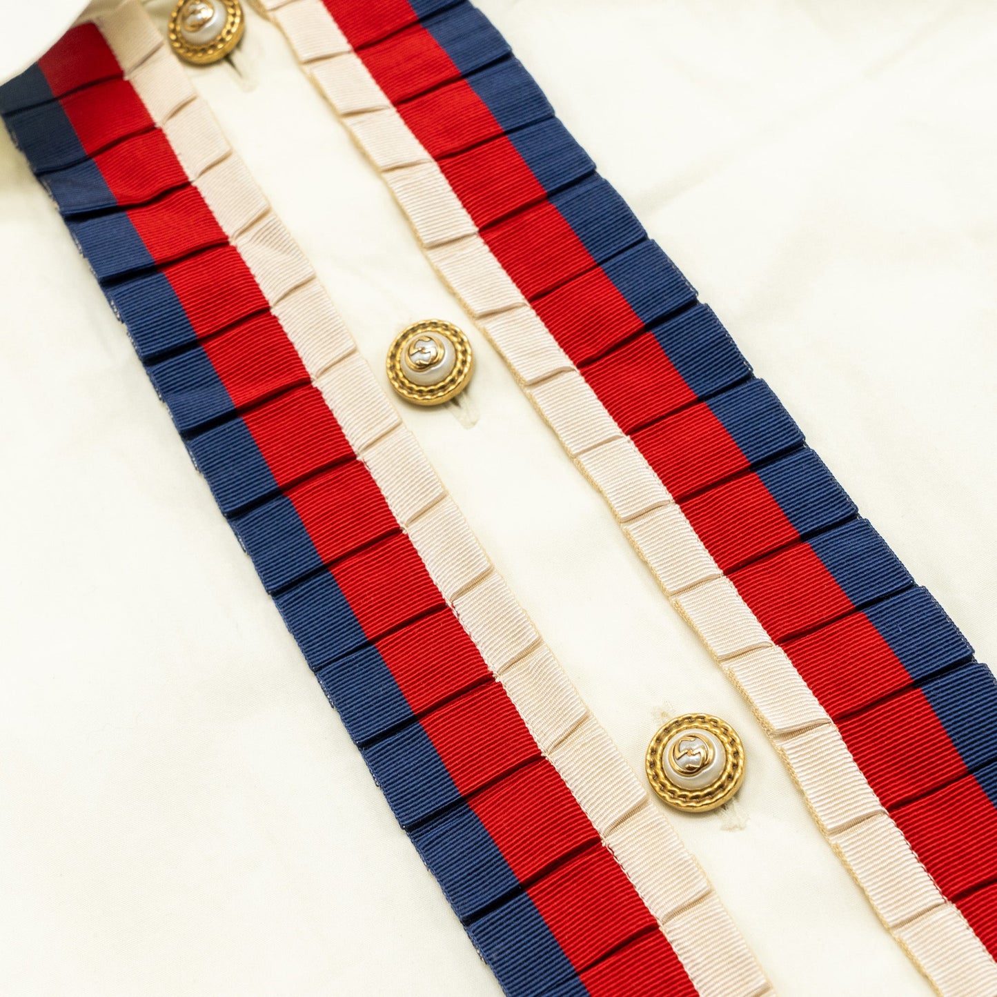 Gucci size 38 detailed ribbon shirt cream multicolour