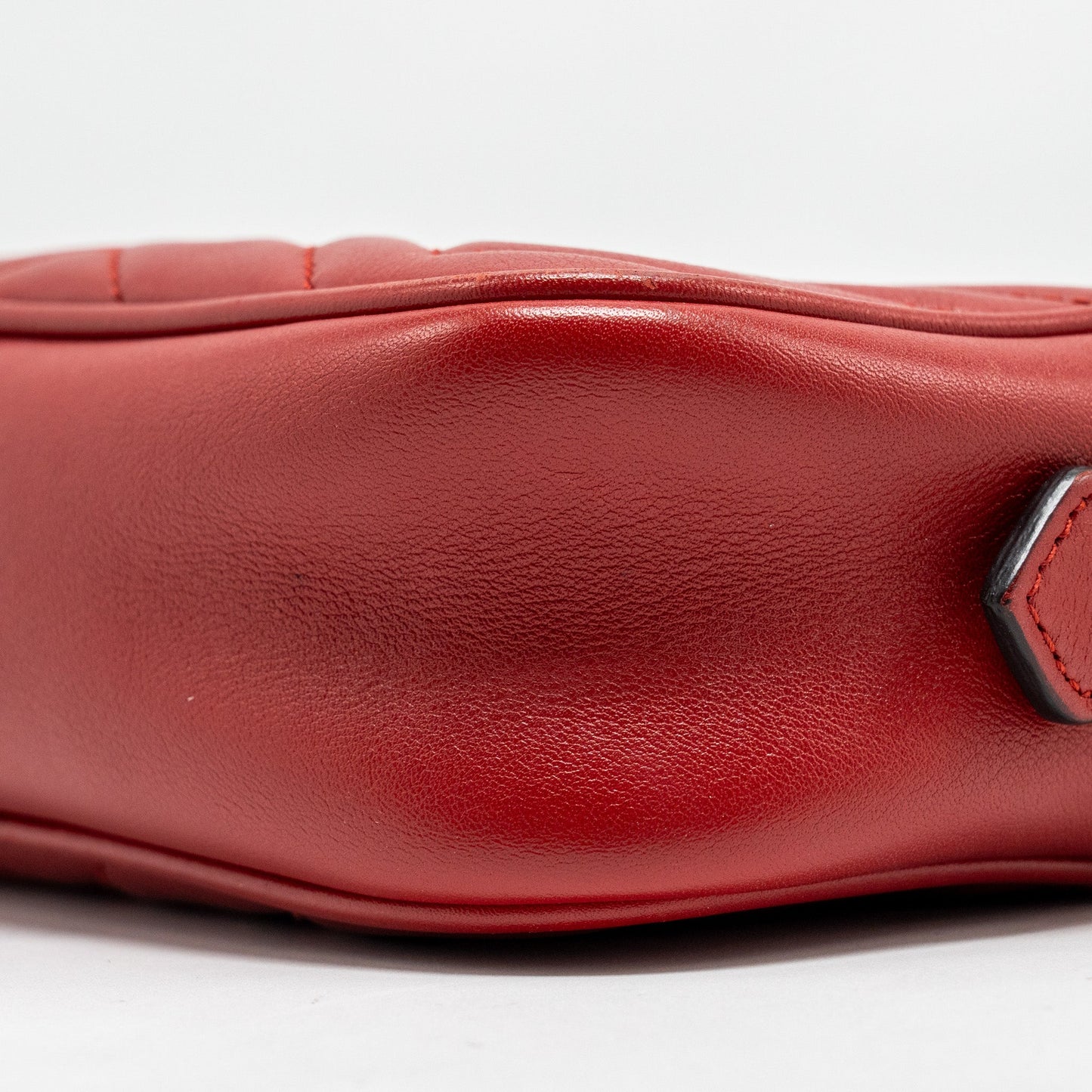 Gucci GG Marmont Matelasse Camera Bag Red Leather Red