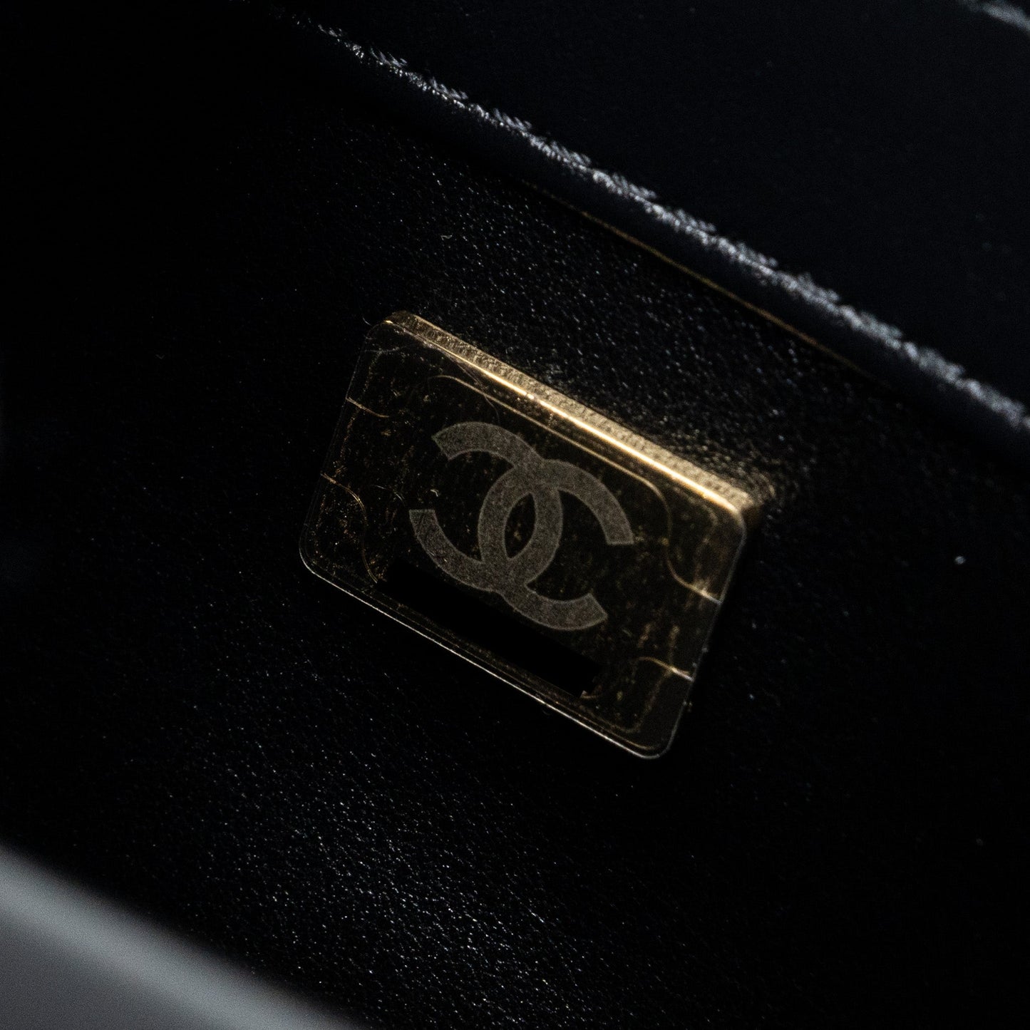 Chanel 24C gold crush mini flap bag calfskin black (microchip)