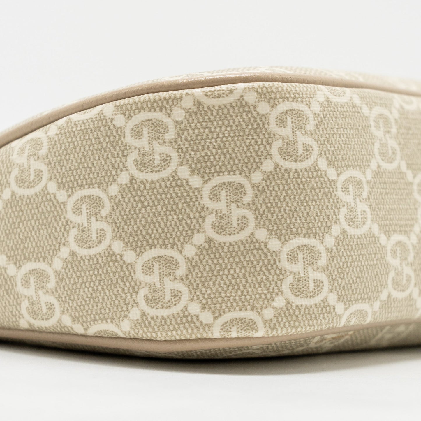 Gucci Ophidia Small Shoulder Bag GG Supreme Canvas Beige / White