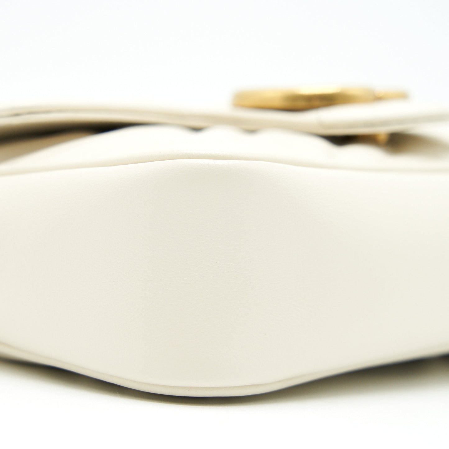 Gucci GG Marmont Super Mini Bag in White