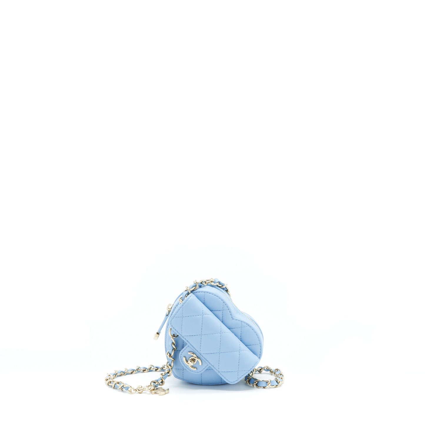 Chanel 22S Heart Belt Bag Lambskin Light Blue L