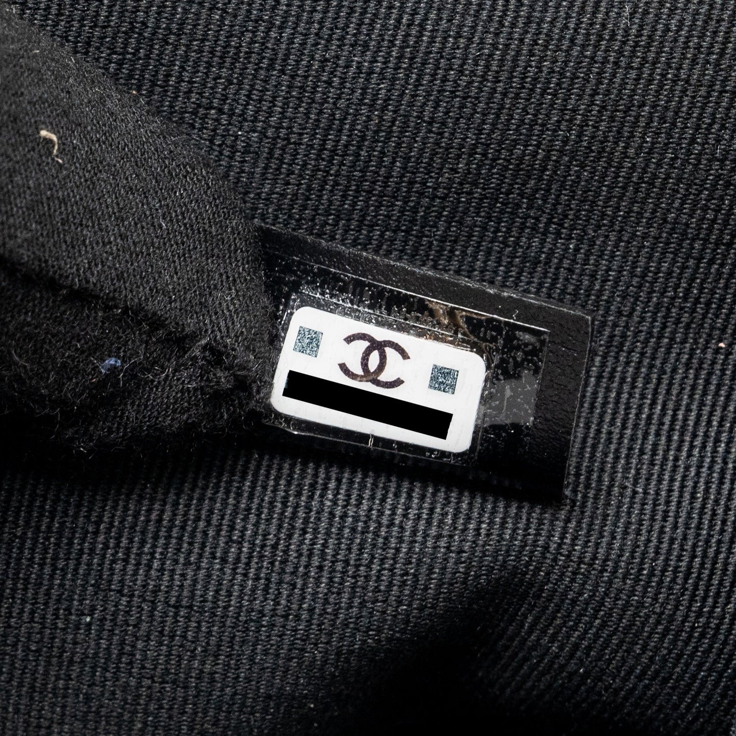 Chanel 24a Bowknot Clutch with Chain Patent Crumpled Lambskin/Shiny Lambskin Black/Pink (Microchip)